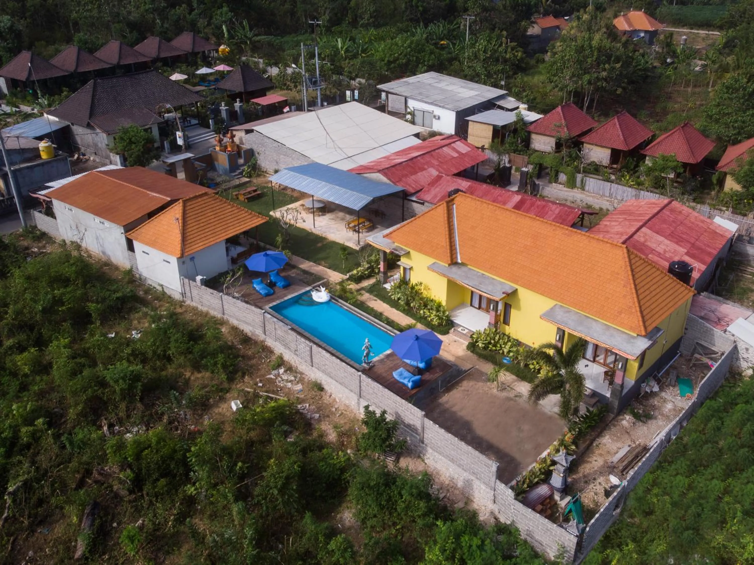 Natural landscape in Dream Beach Hostel Lembongan