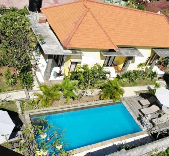 Dream Beach Hostel Lembongan