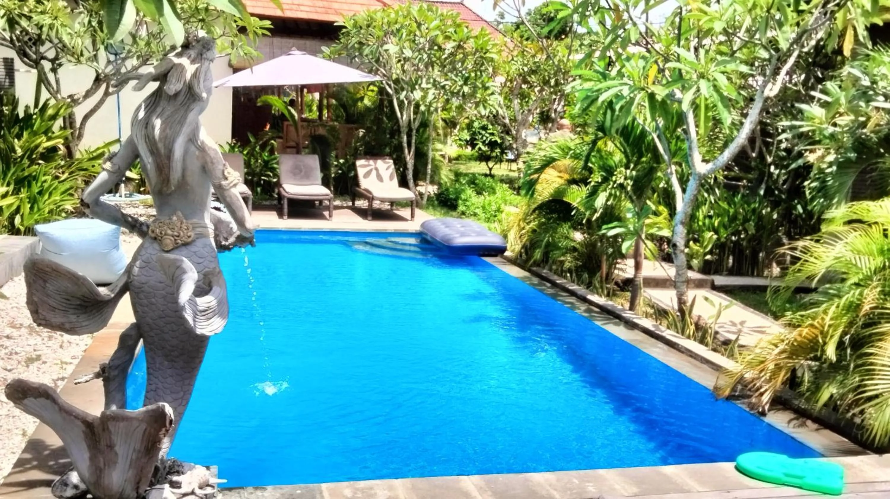 Dream Beach Hostel Lembongan