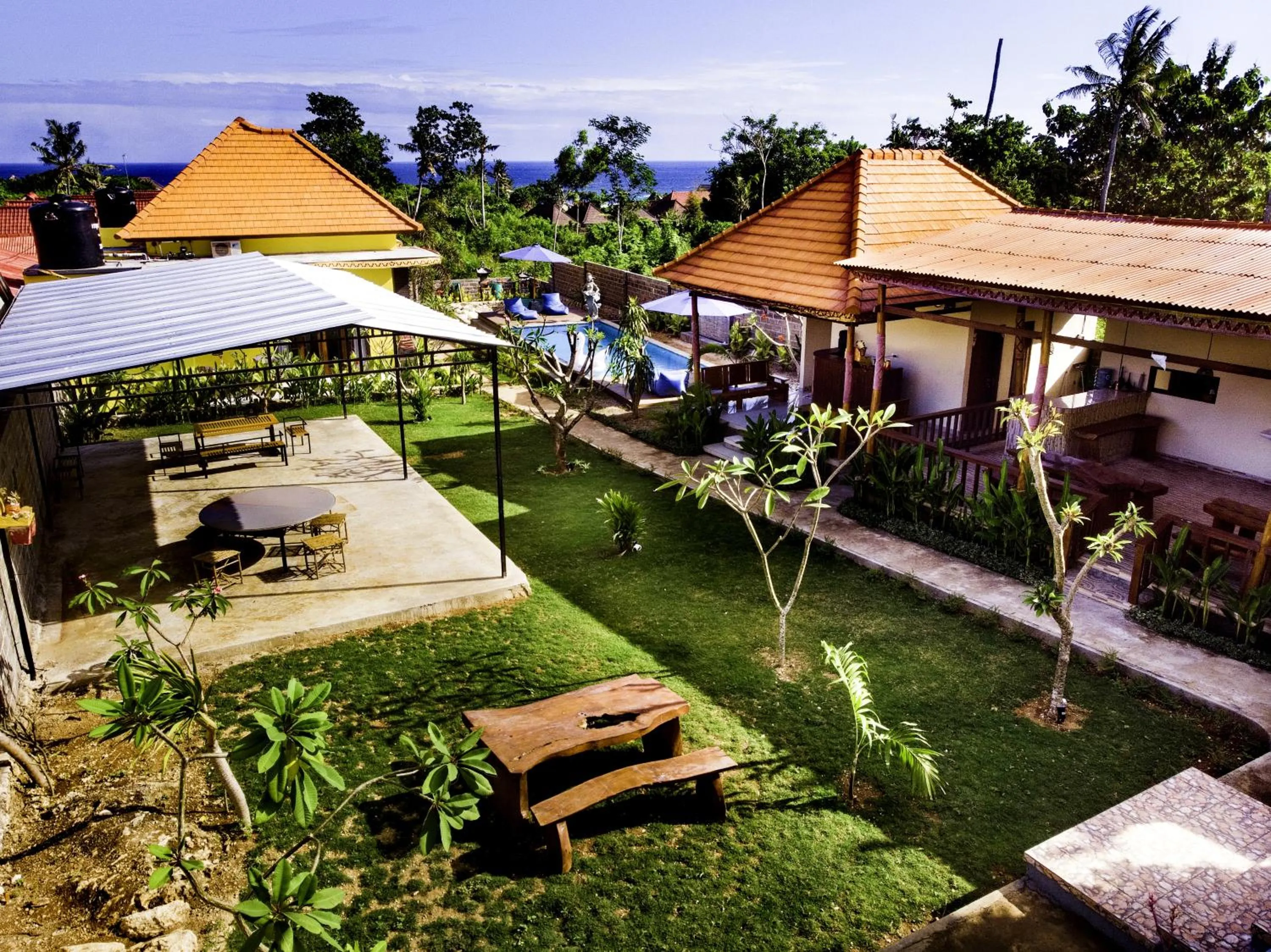 Natural landscape in Dream Beach Hostel Lembongan