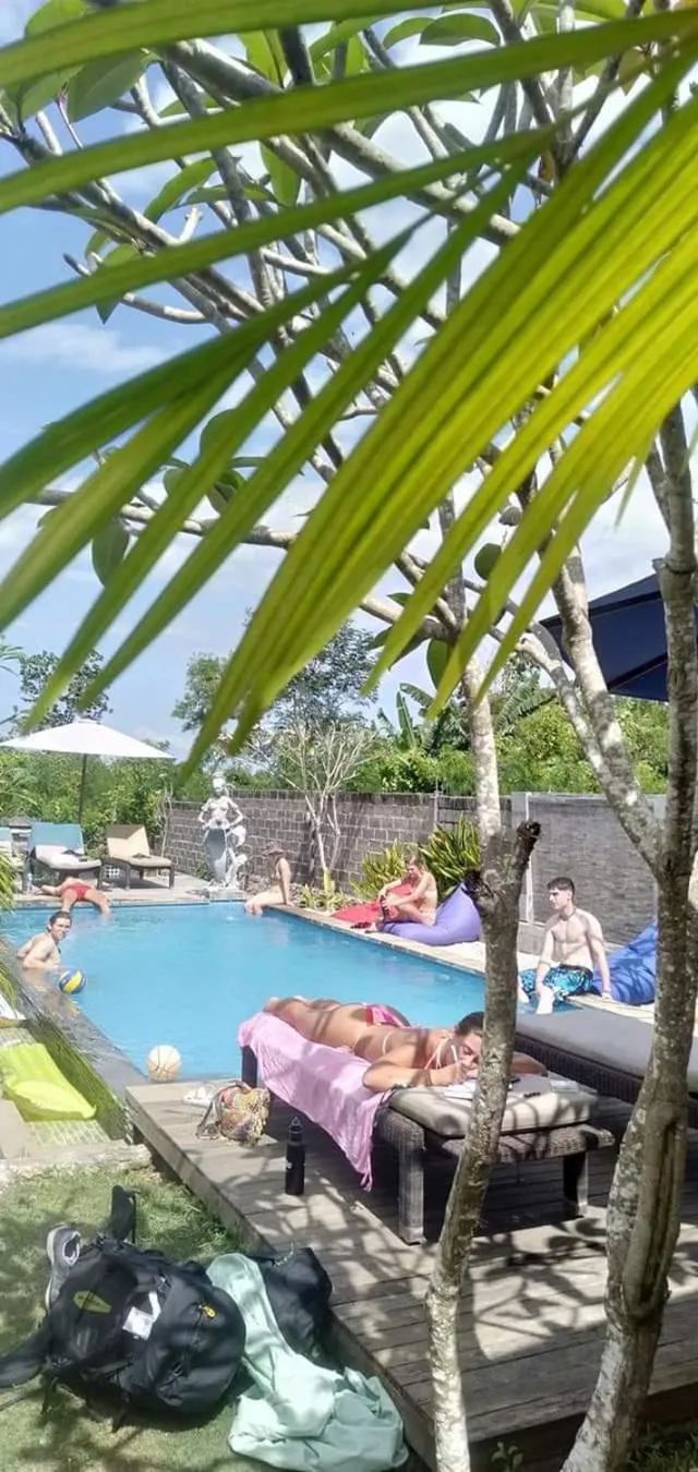 Dream Beach Hostel Lembongan