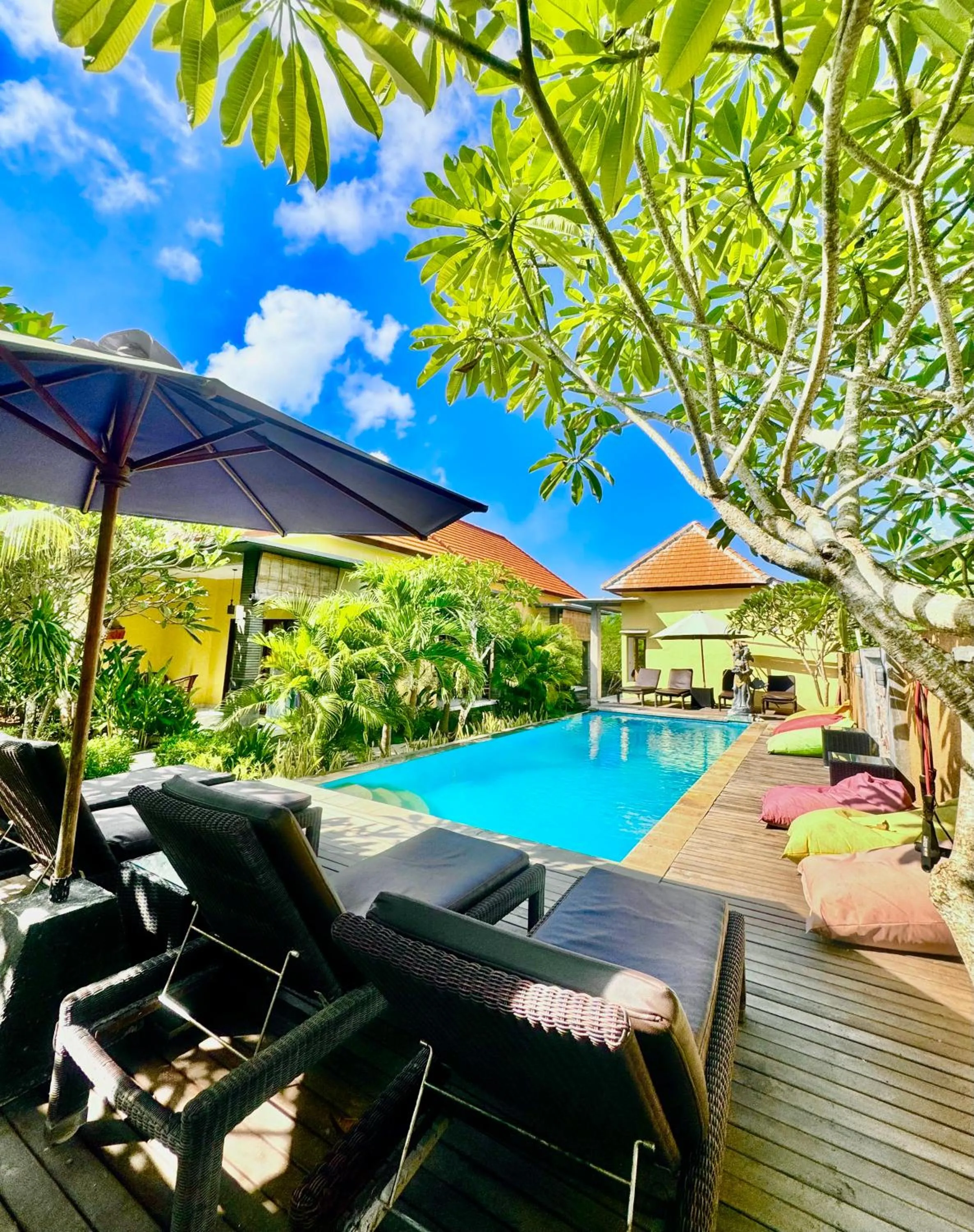 Dream Beach Hostel Lembongan