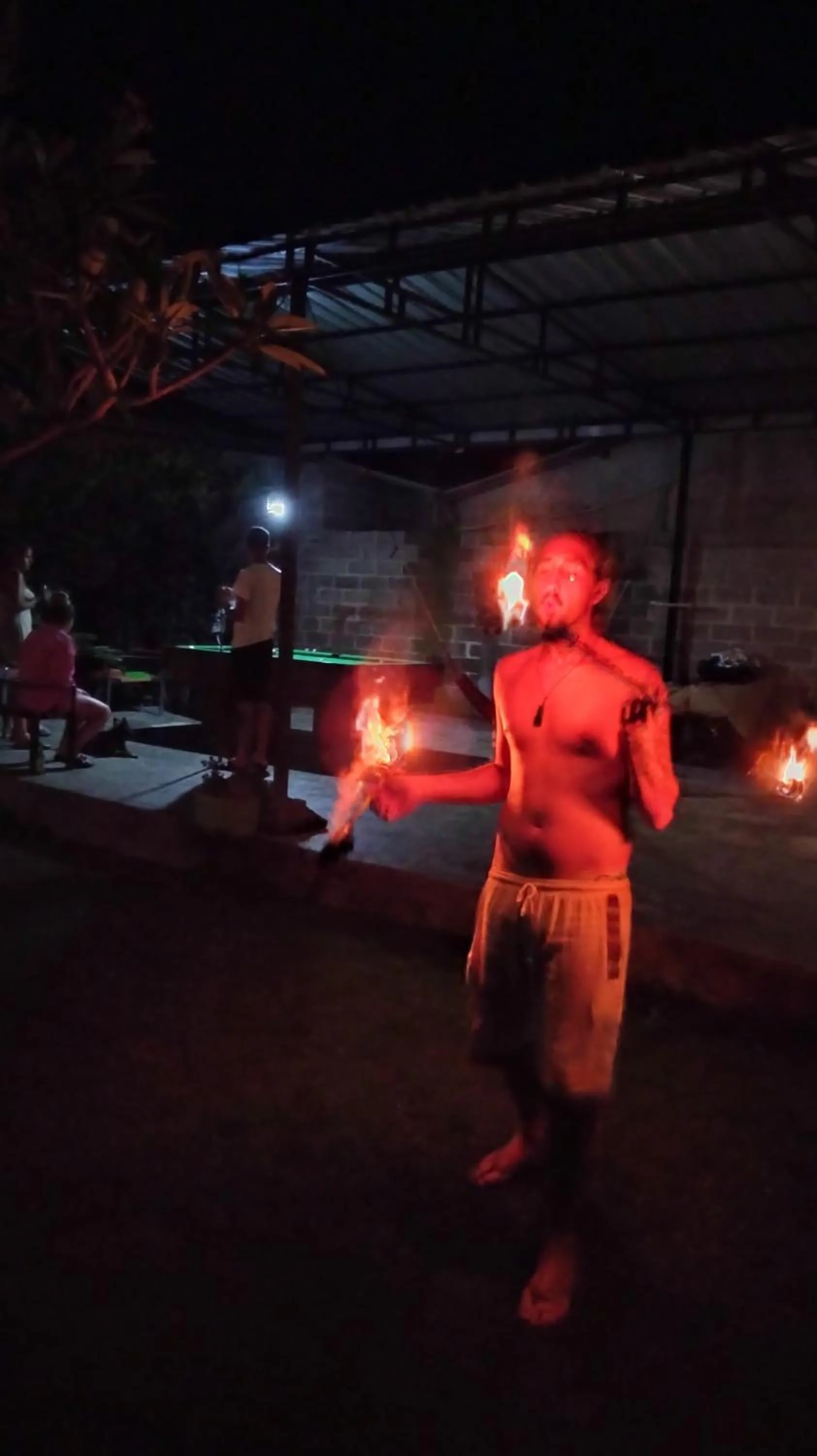 Dream Beach Hostel Lembongan