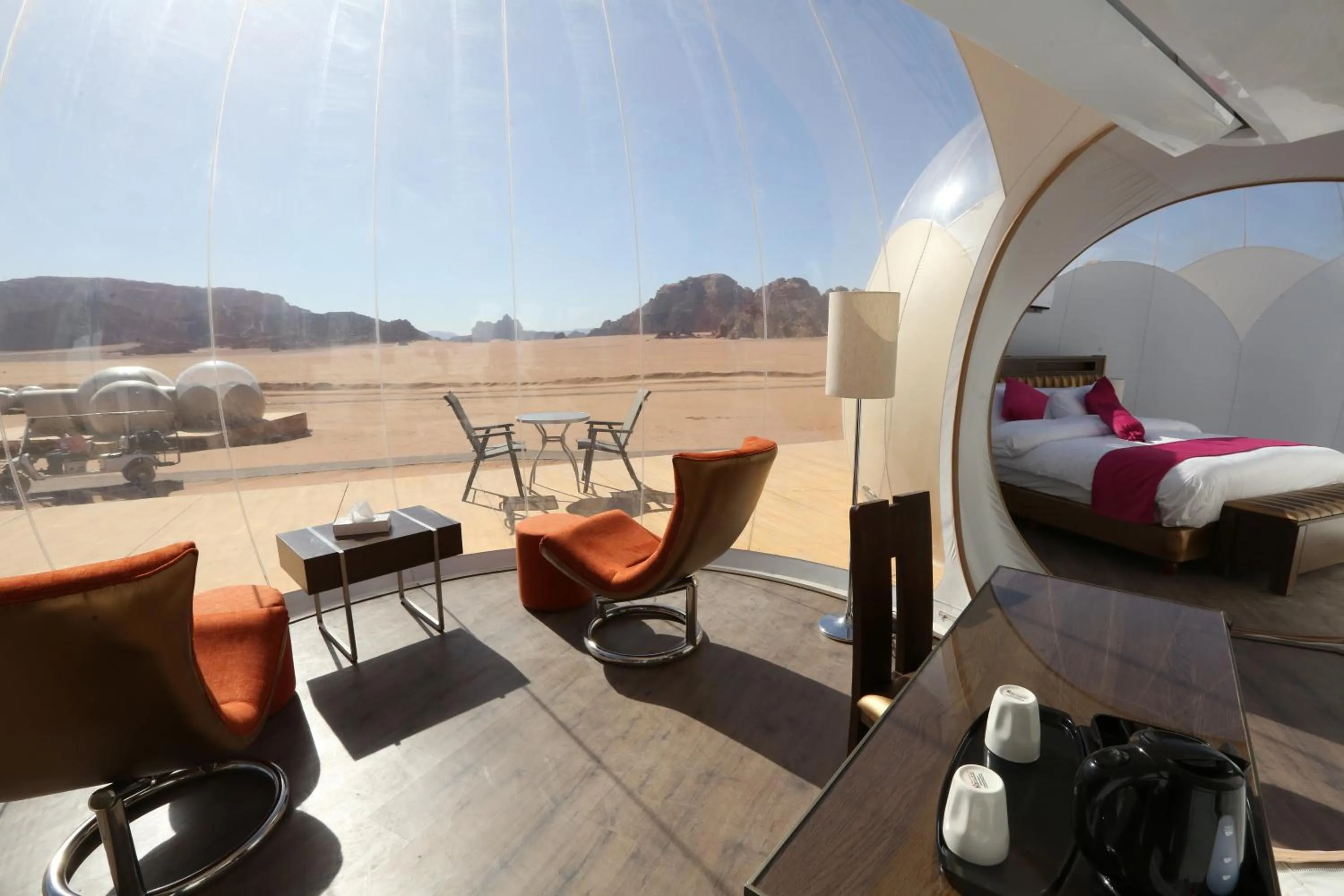 Coffee/tea facilities, Bed in Wadi Rum Bubble Luxotel