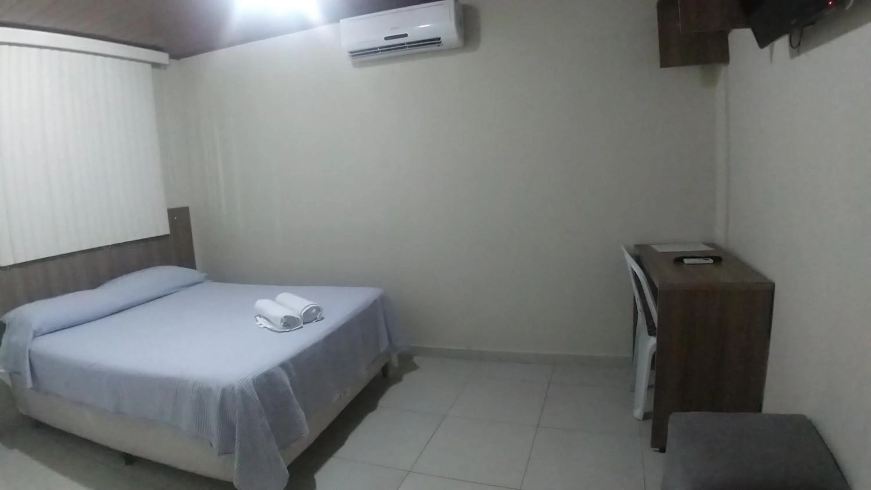Photo of the whole room in Hotel Aracaju Express