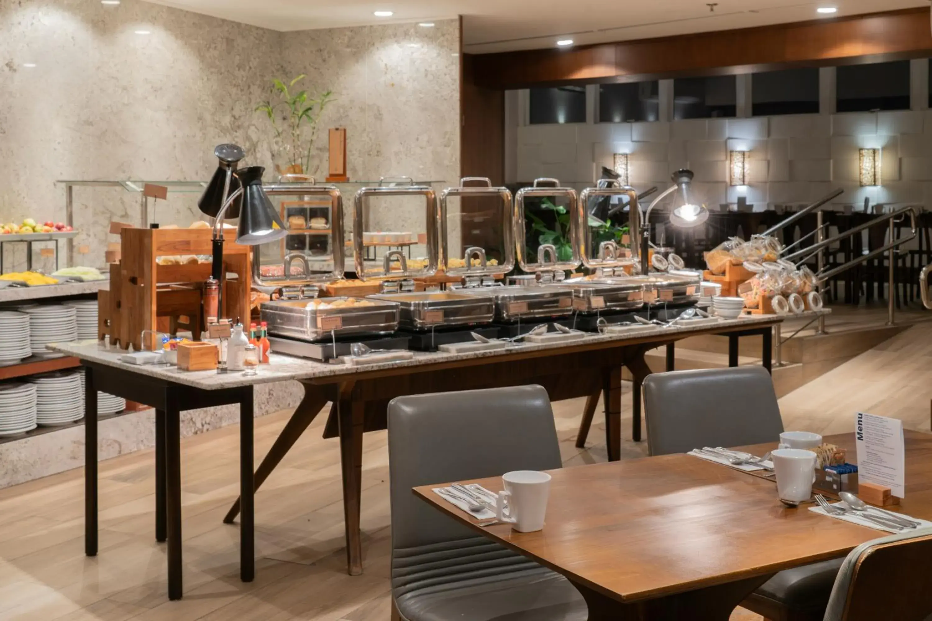 Restaurant/places to eat in Hilton Porto Alegre, Brazil Restaurant/places to eat in Hilton Porto Alegre, Brazil