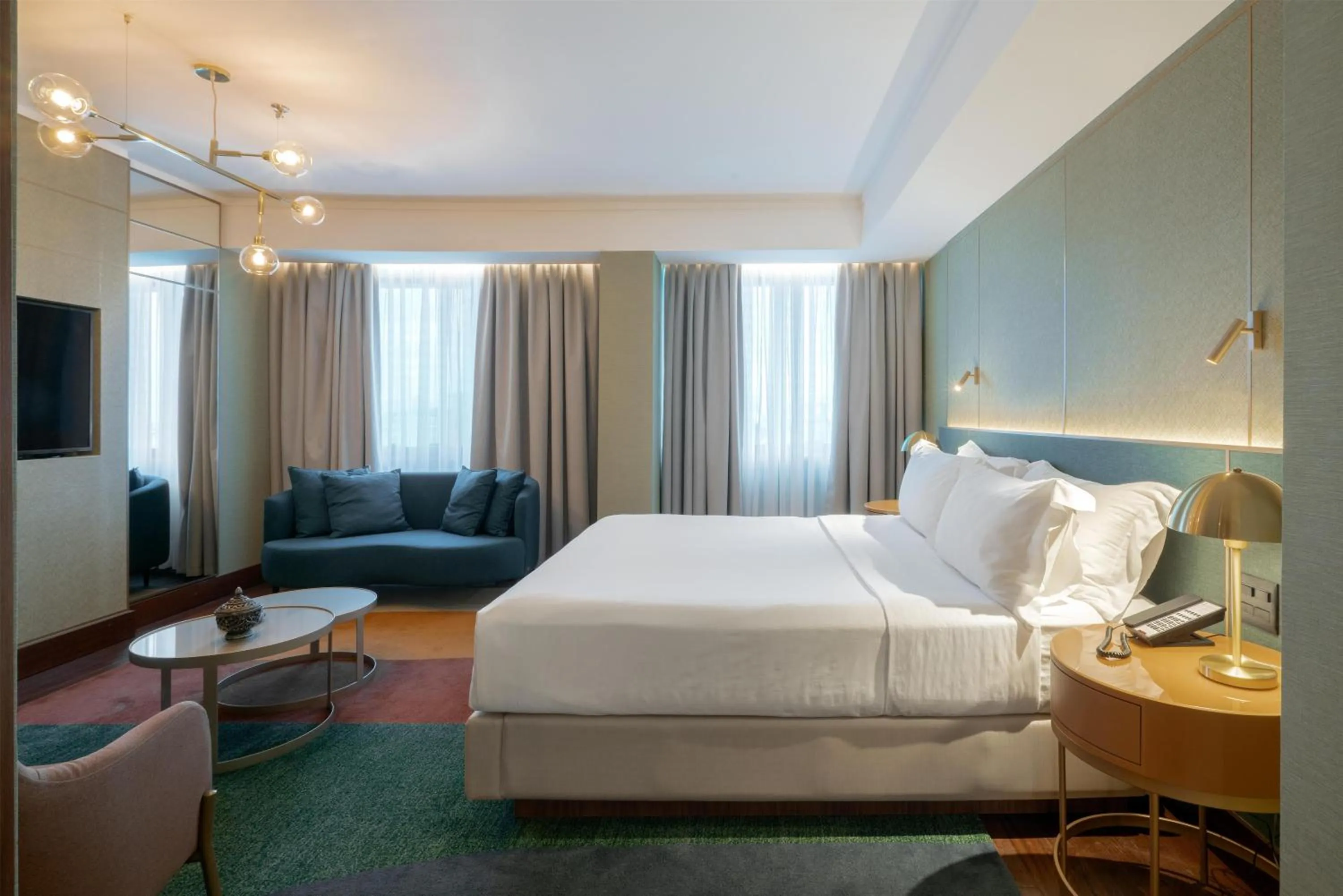 Bed in Hilton Porto Alegre, Brazil