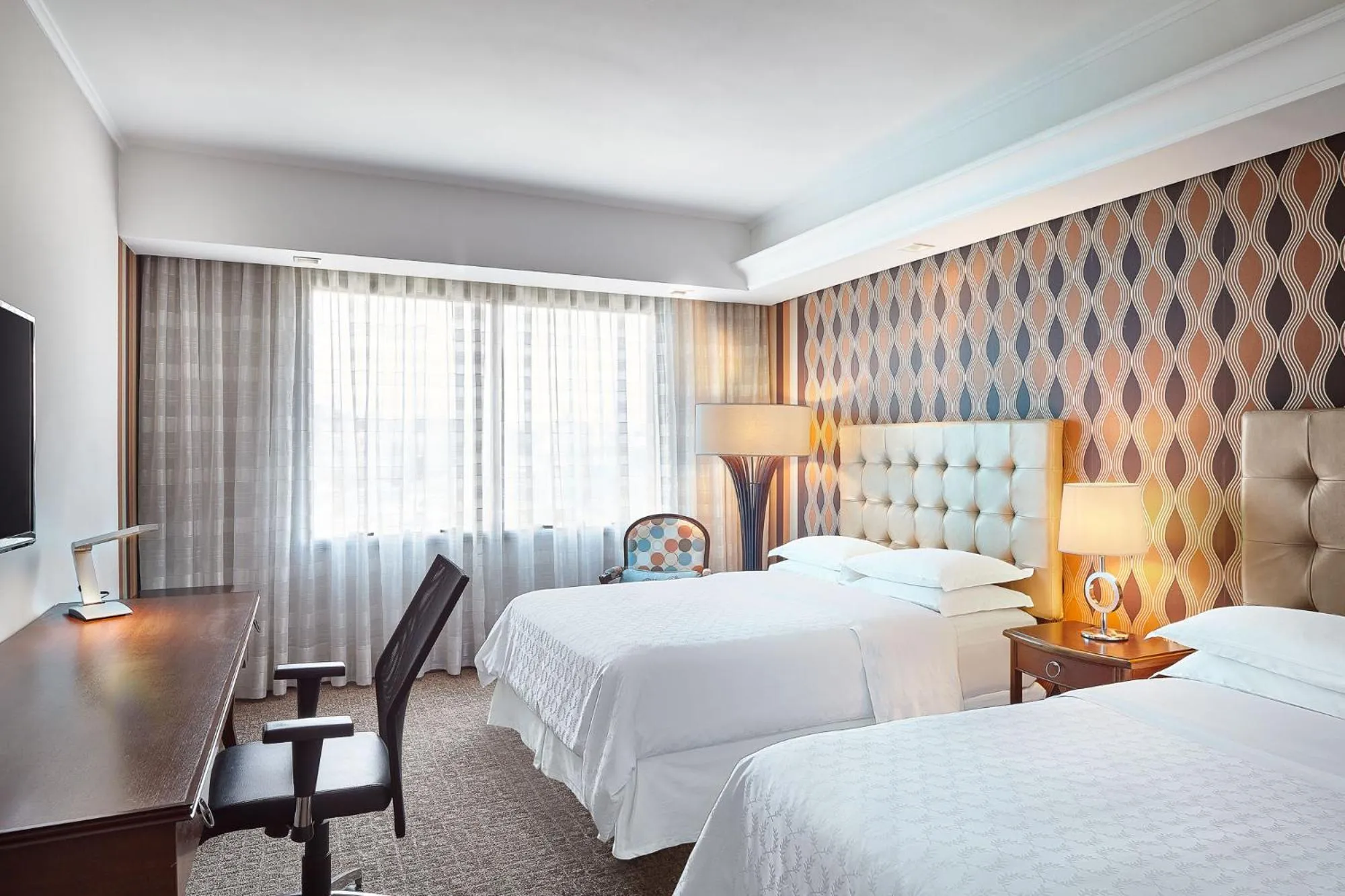 Bedroom, Bed in Hilton Porto Alegre, Brazil