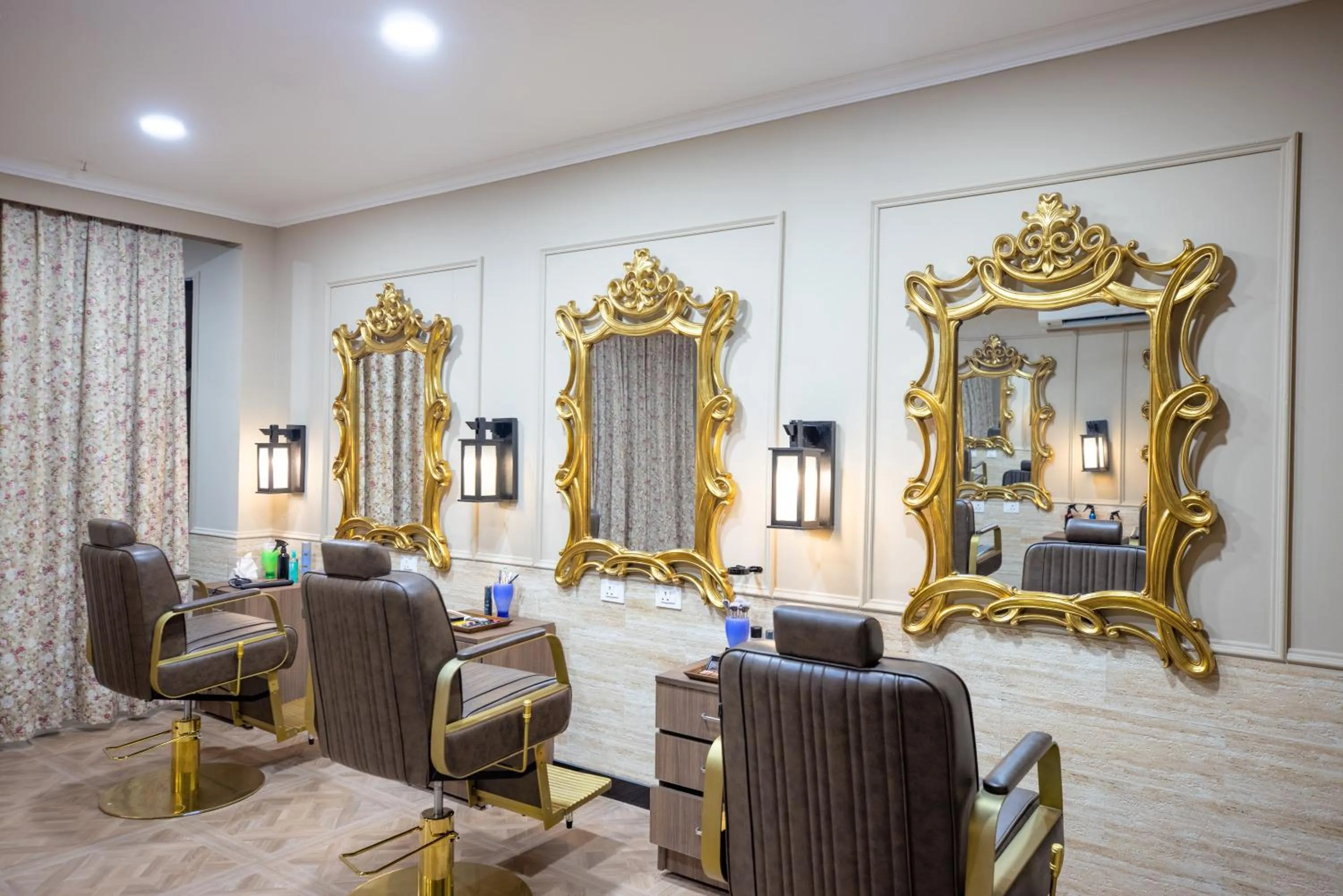 Spa and wellness centre/facilities in Mayfair Palm Beach Resort