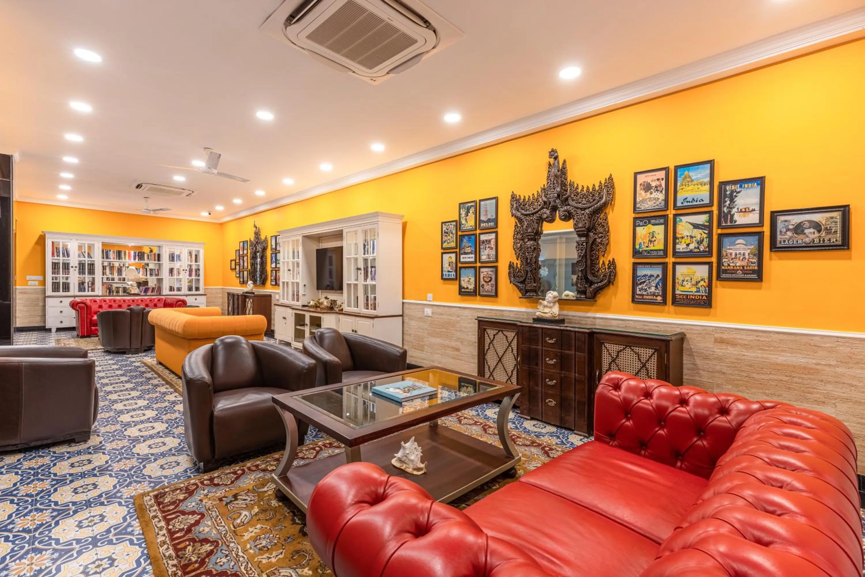 Library in Mayfair Palm Beach Resort