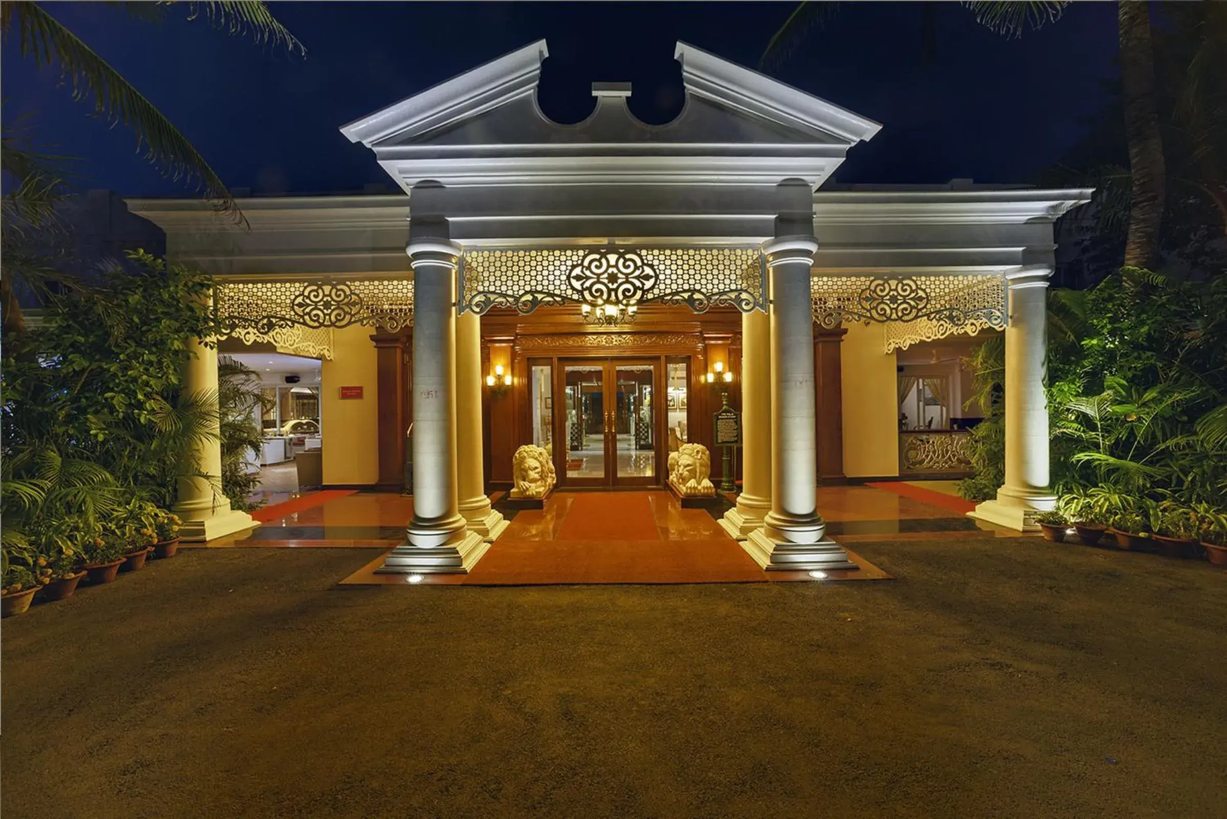 Facade/entrance in Mayfair Palm Beach Resort Facade/entrance in Mayfair Palm Beach Resort