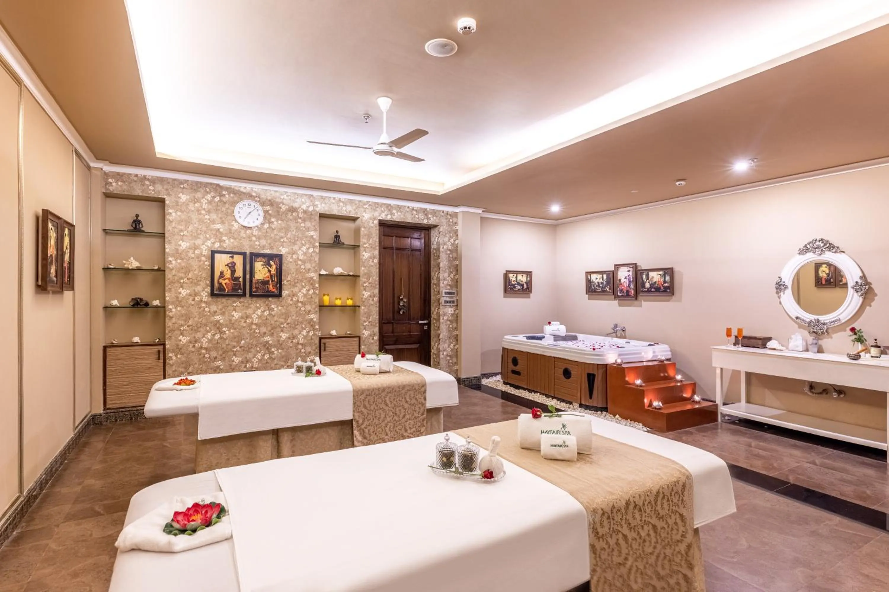 Spa and wellness centre/facilities in Mayfair Palm Beach Resort