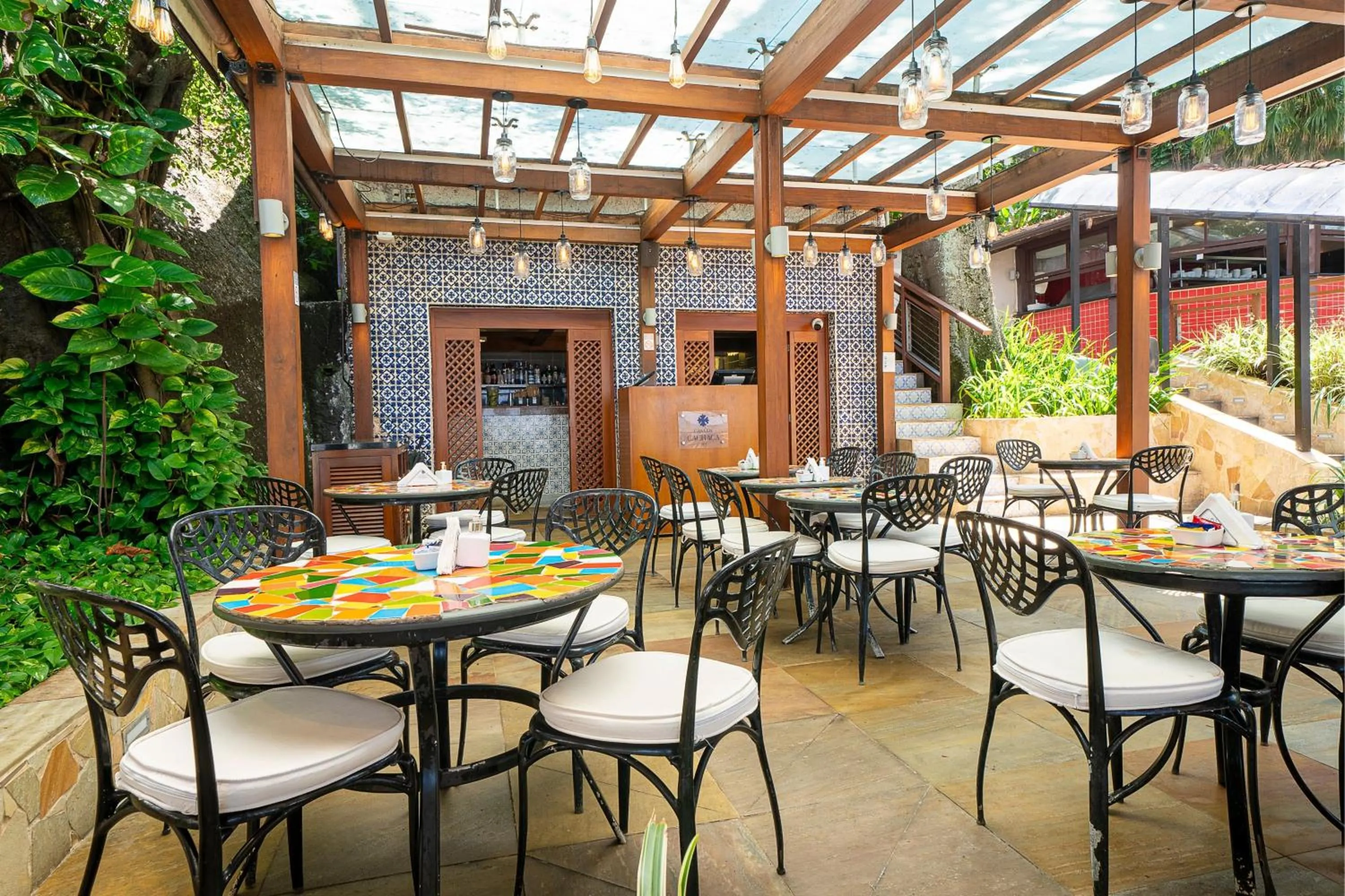 Restaurant/places to eat in Sheraton Grand Rio Hotel & Resort