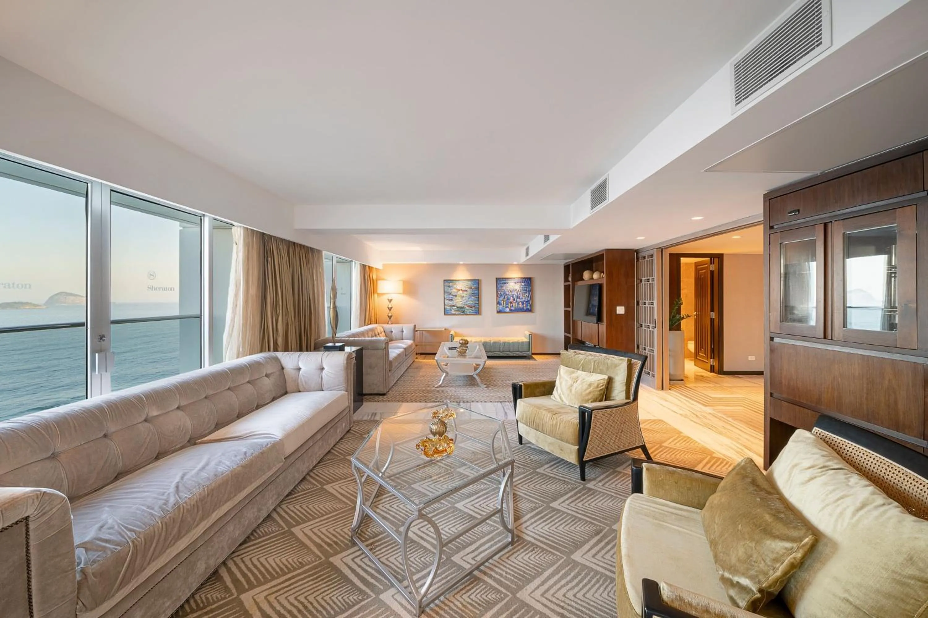 Photo of the whole room in Sheraton Grand Rio Hotel & Resort