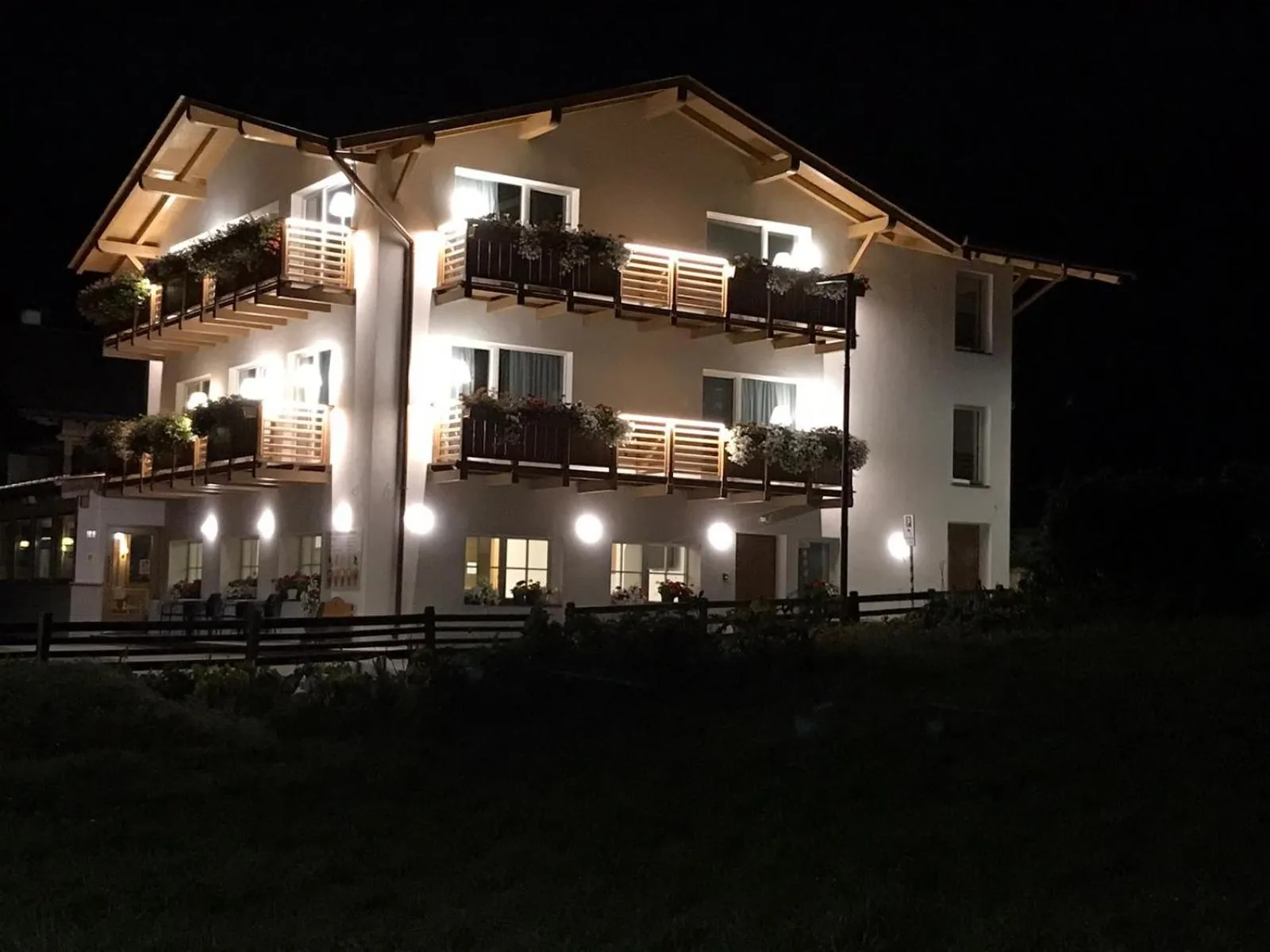 Night in Garnì Aurora Bed and Breakfast