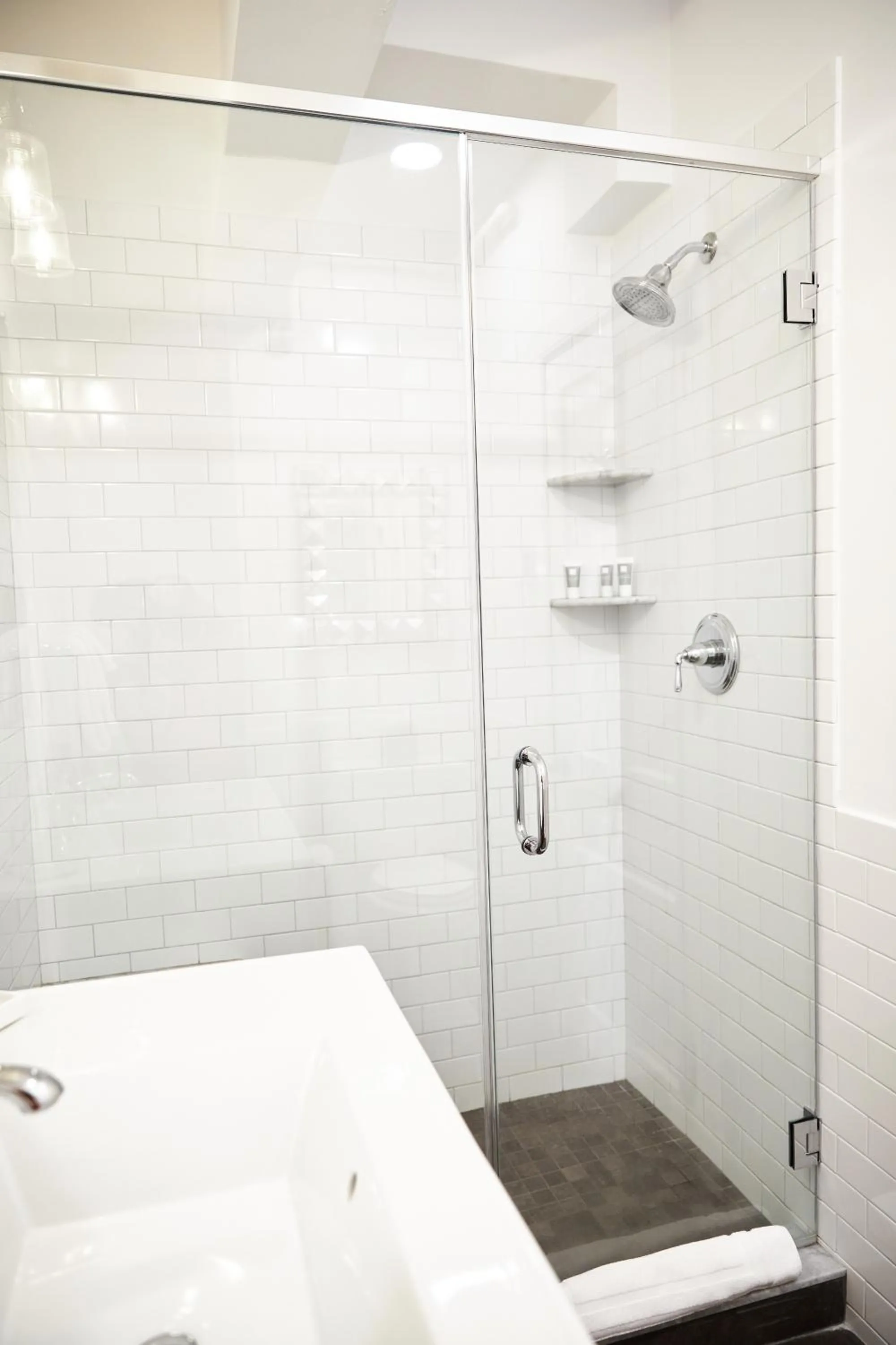Bathroom in Shelter Harbor Inn