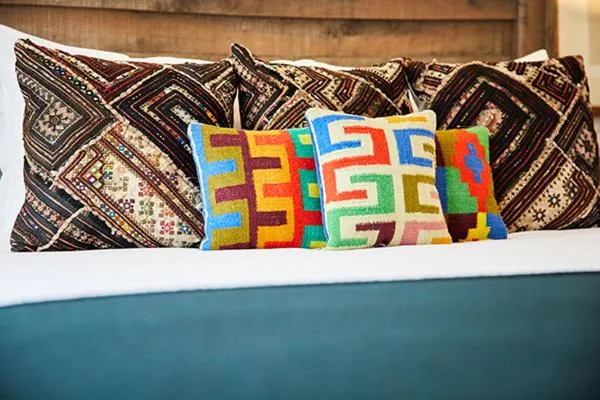 Bed in Shelter Harbor Inn