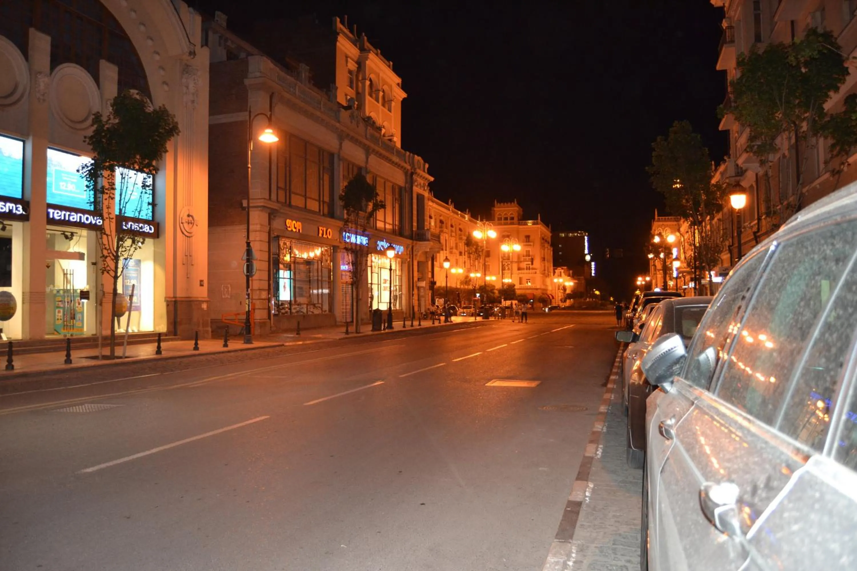 Neighbourhood in Hotel Imereti - Old Tbilisi Center