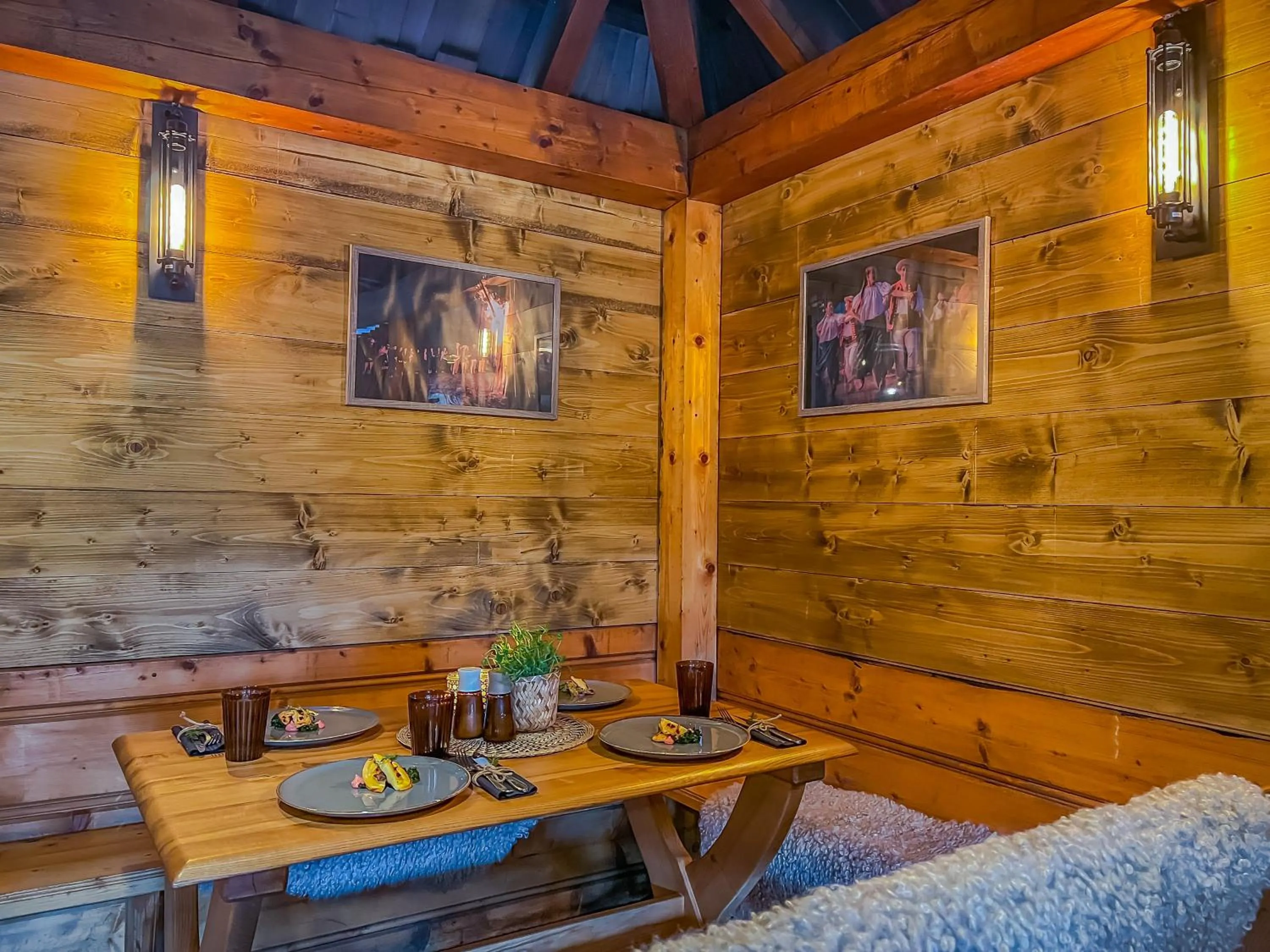 Srebrny Bucznik Wellness & Restaurant