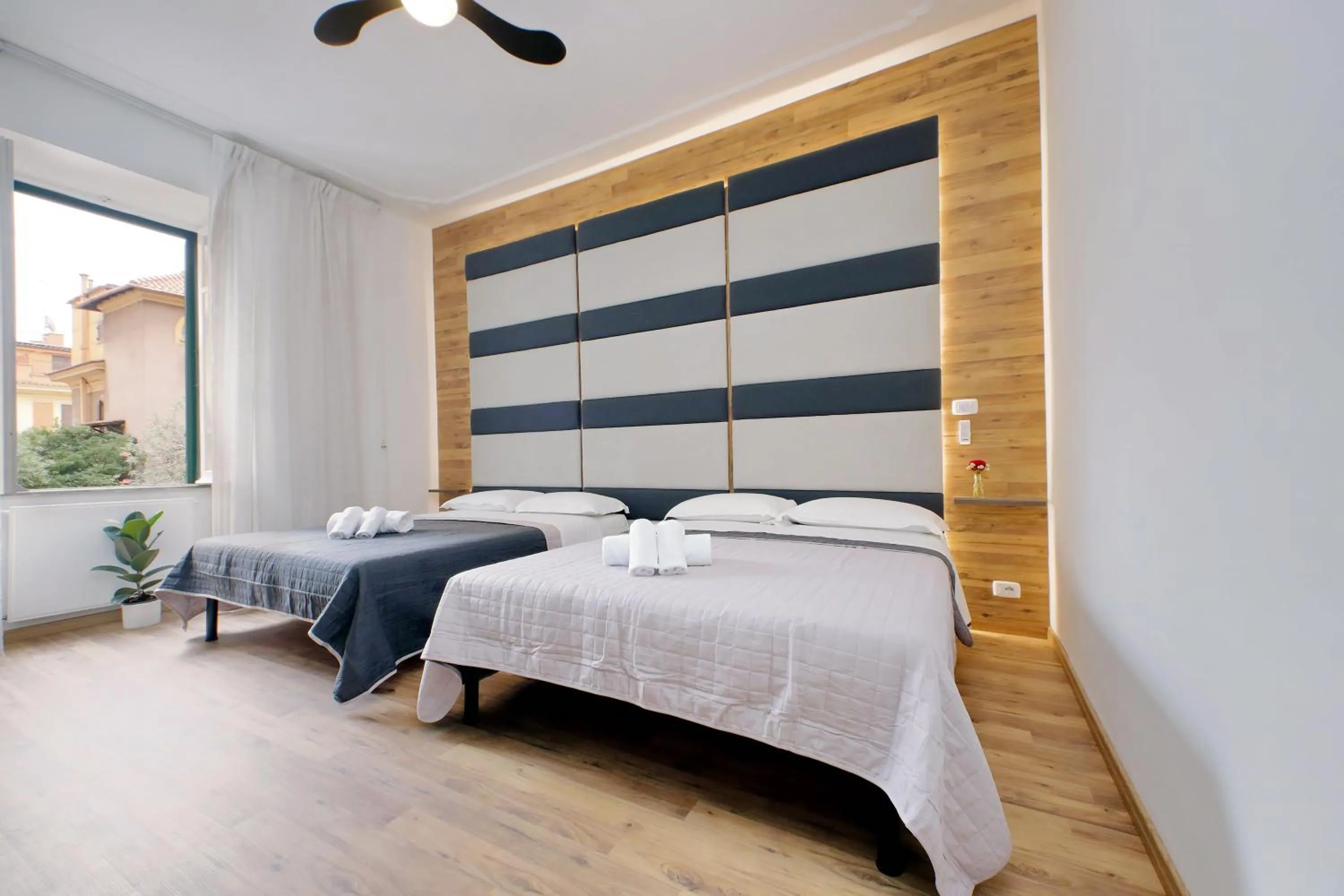 Photo of the whole room, Bed in I Pini di Roma - Rooms & Suites