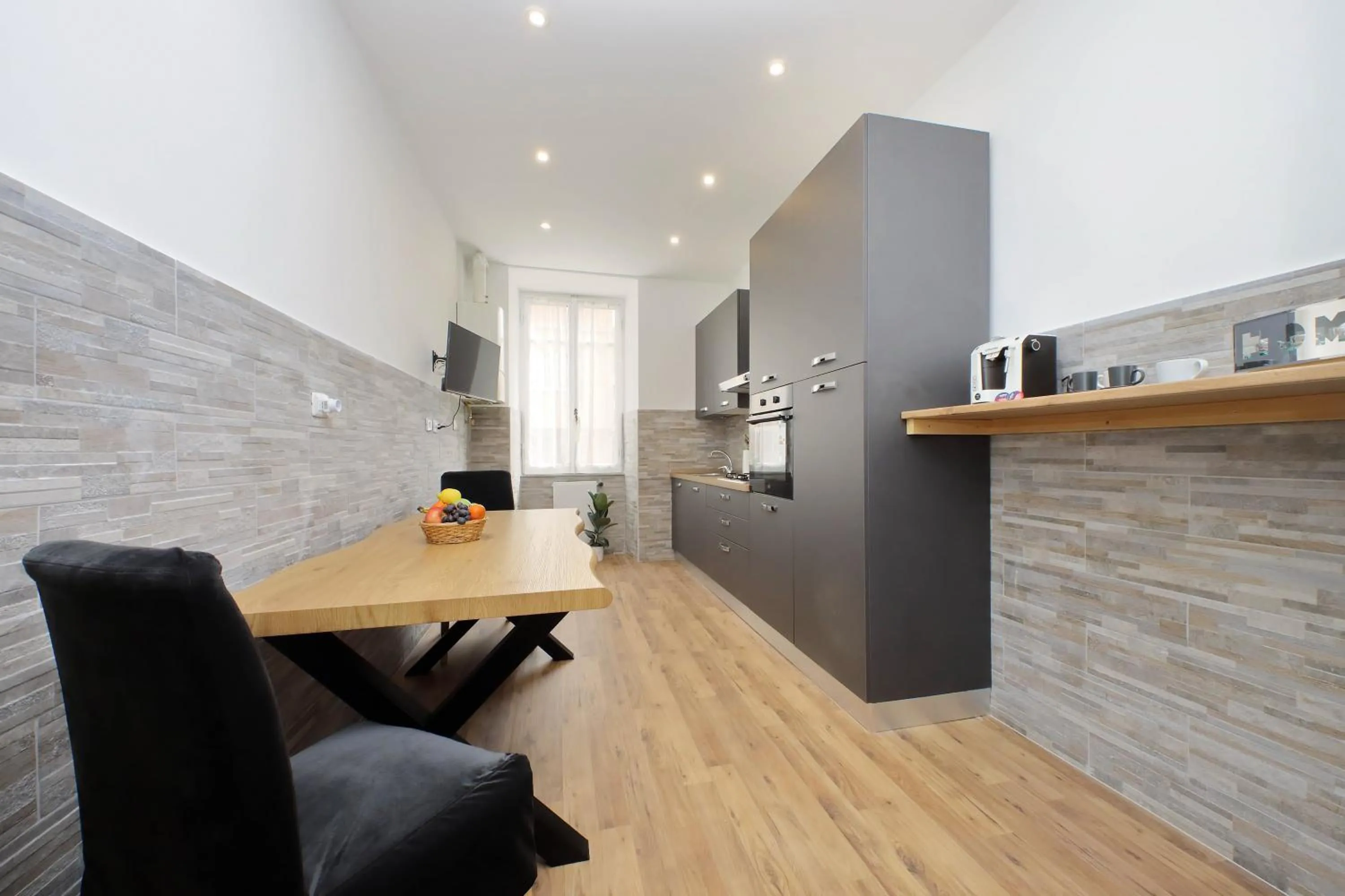 Dining area in I Pini di Roma - Rooms & Suites