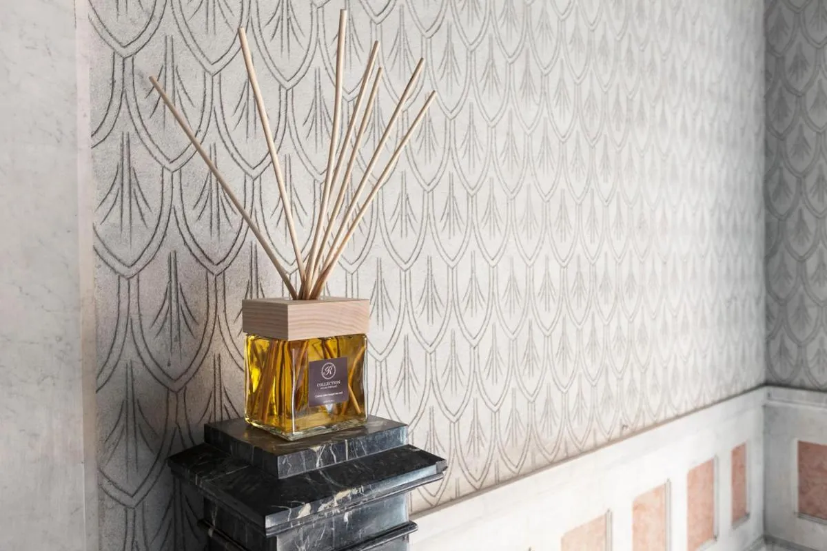 Decorative detail in Hotel Villa Cipressi, by R Collection Hotels