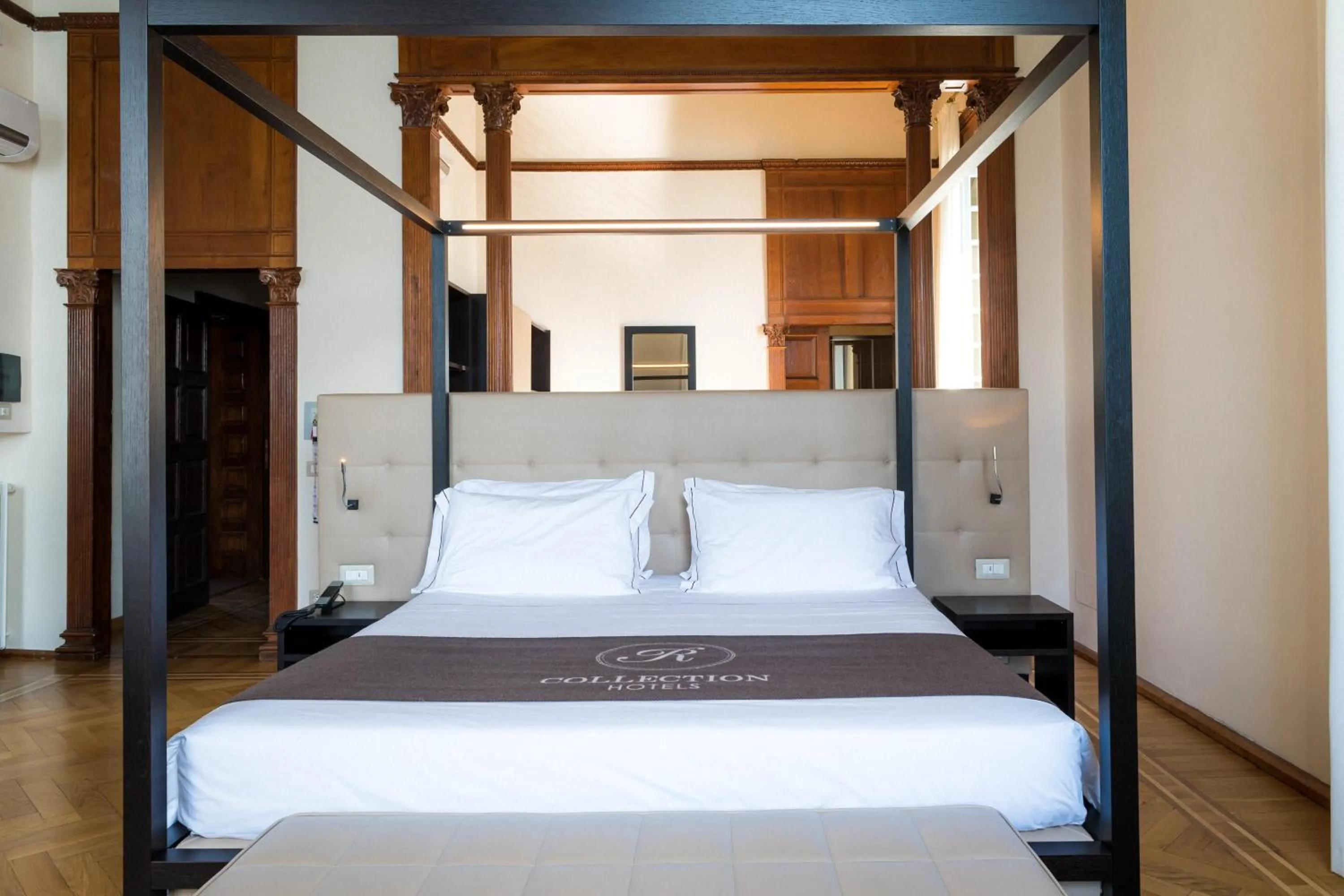 Bedroom, Bed in Hotel Villa Cipressi, by R Collection Hotels