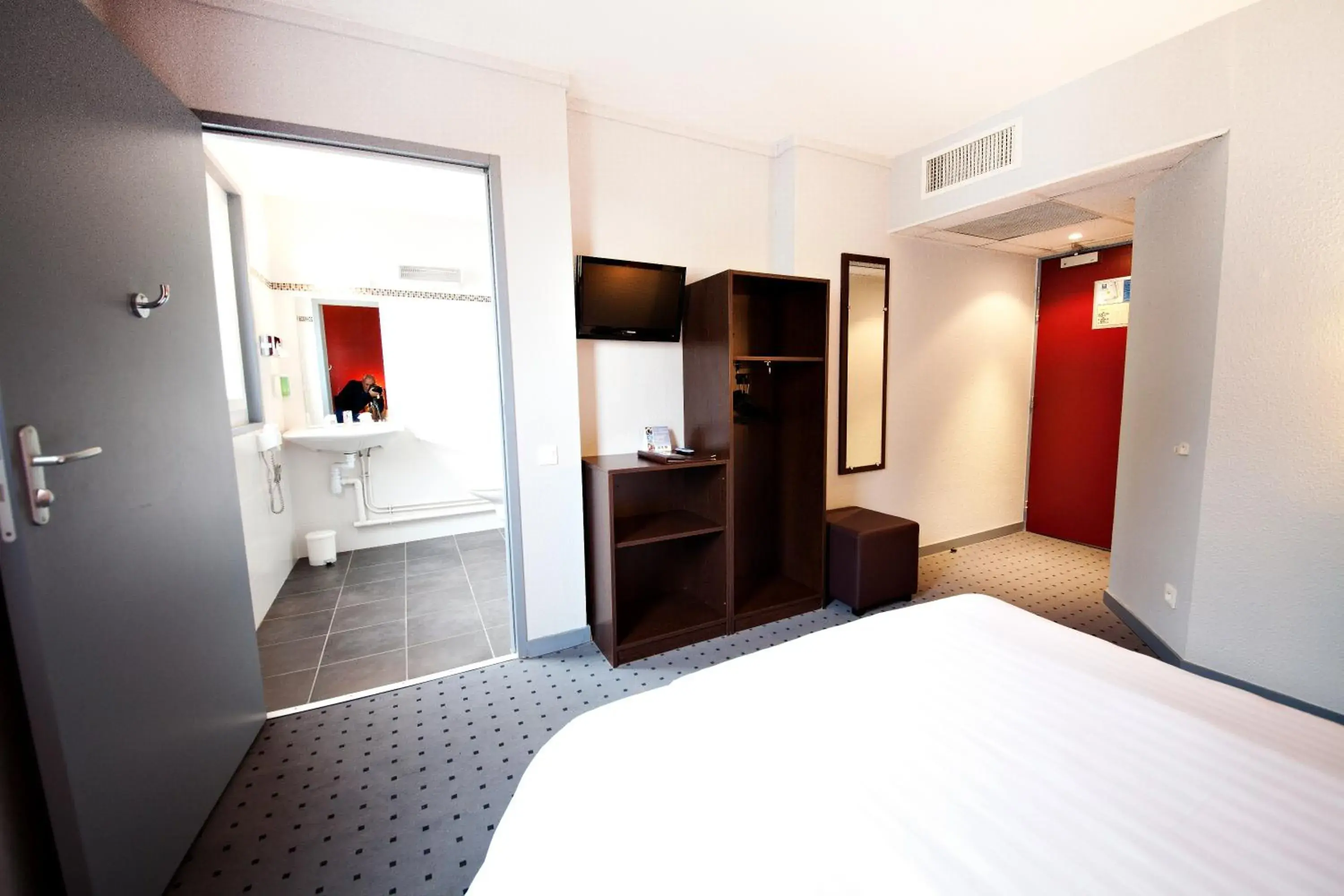 Double Room in The Originals Boutique, Hôtel Le Marmotel, Clermont-Ferrand Double Room in The Originals Boutique, Hôtel Le Marmotel, Clermont-Ferrand
