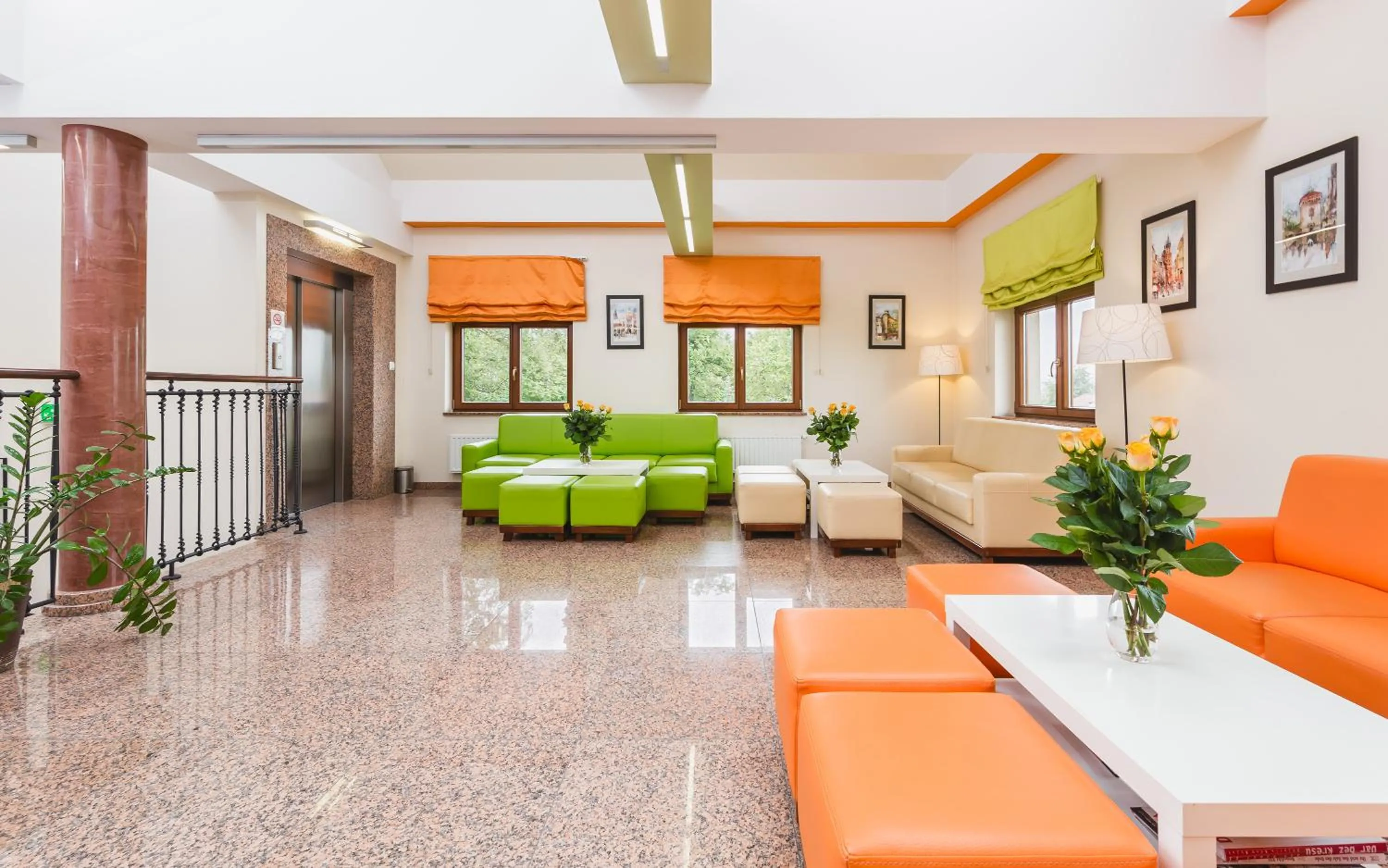 Communal lounge/ TV room in Domus Mater Hotel