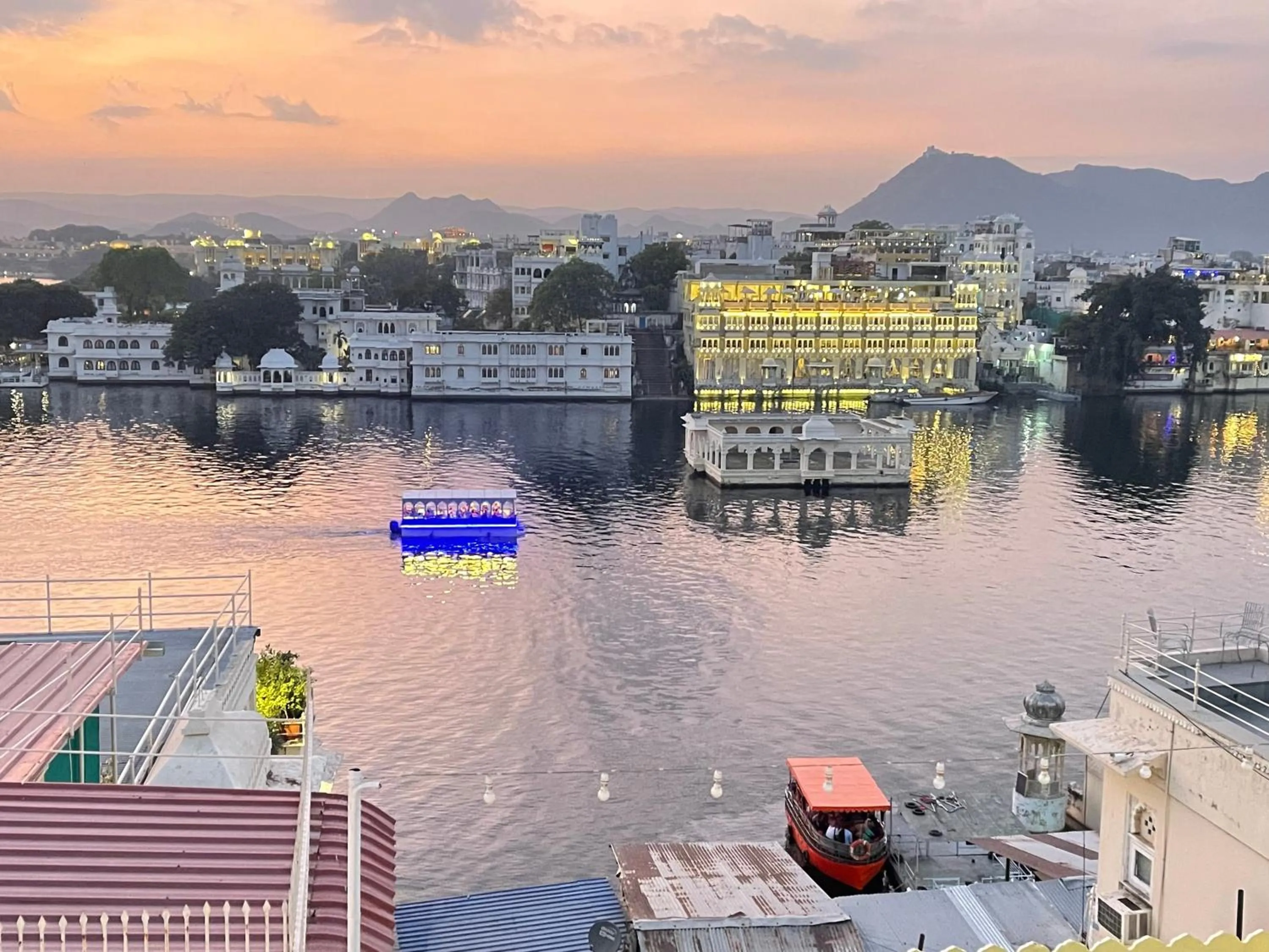 Property building in Hostel Mantra