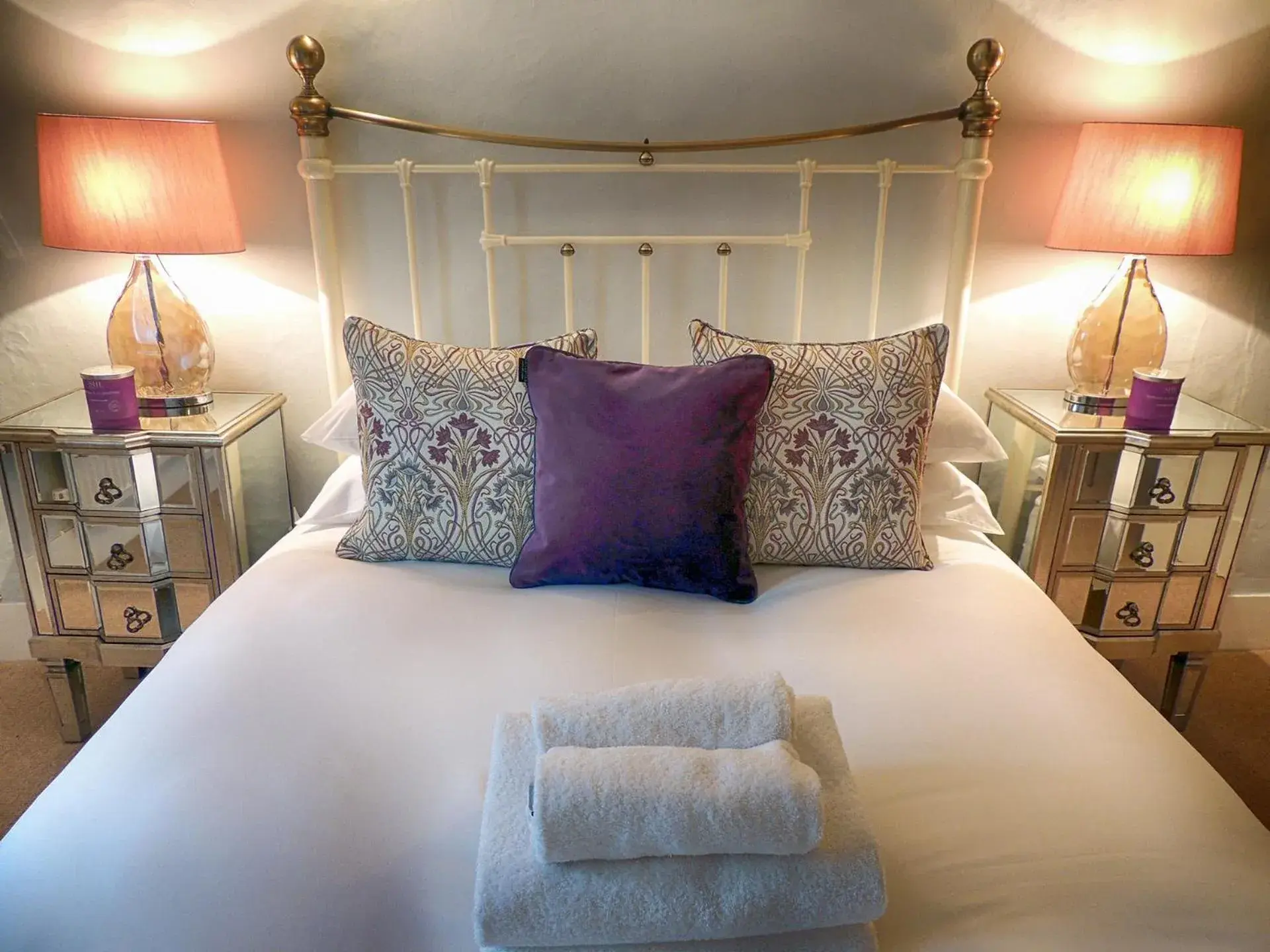 Bedroom, Bed in Century House Bedroom, Bed in Century House