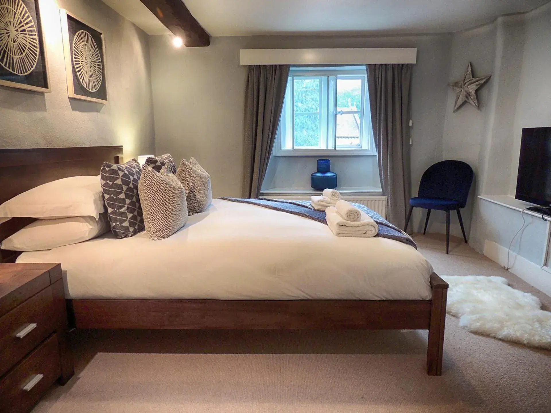 Bedroom, Bed in Century House Bedroom, Bed in Century House