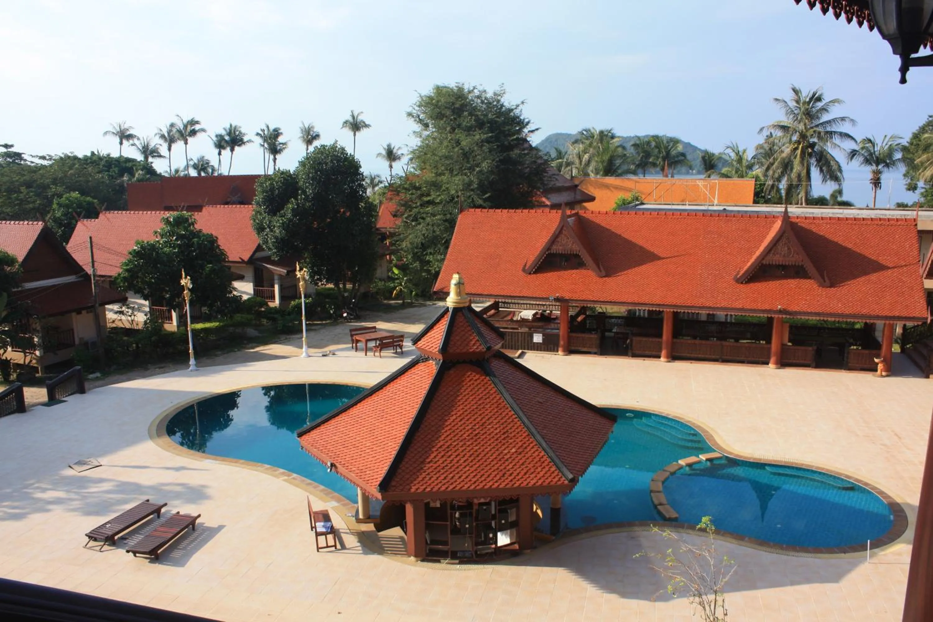 Swimming pool in Grand Sea Beach Resort