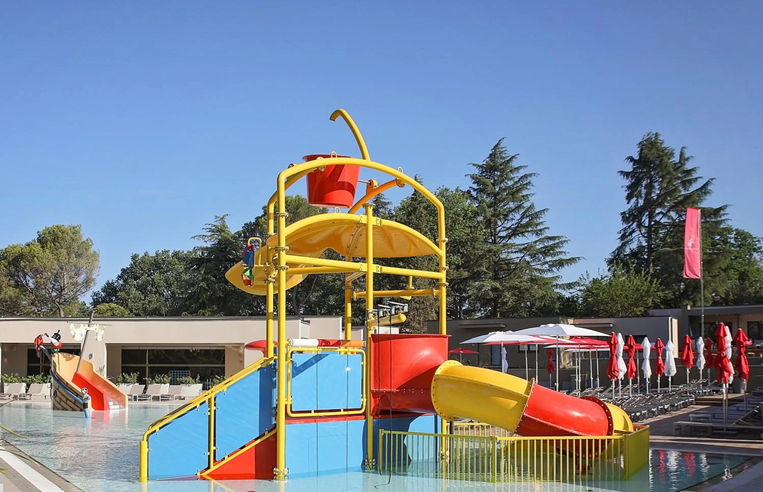 Swimming pool in Garden Suites Park Plava Laguna