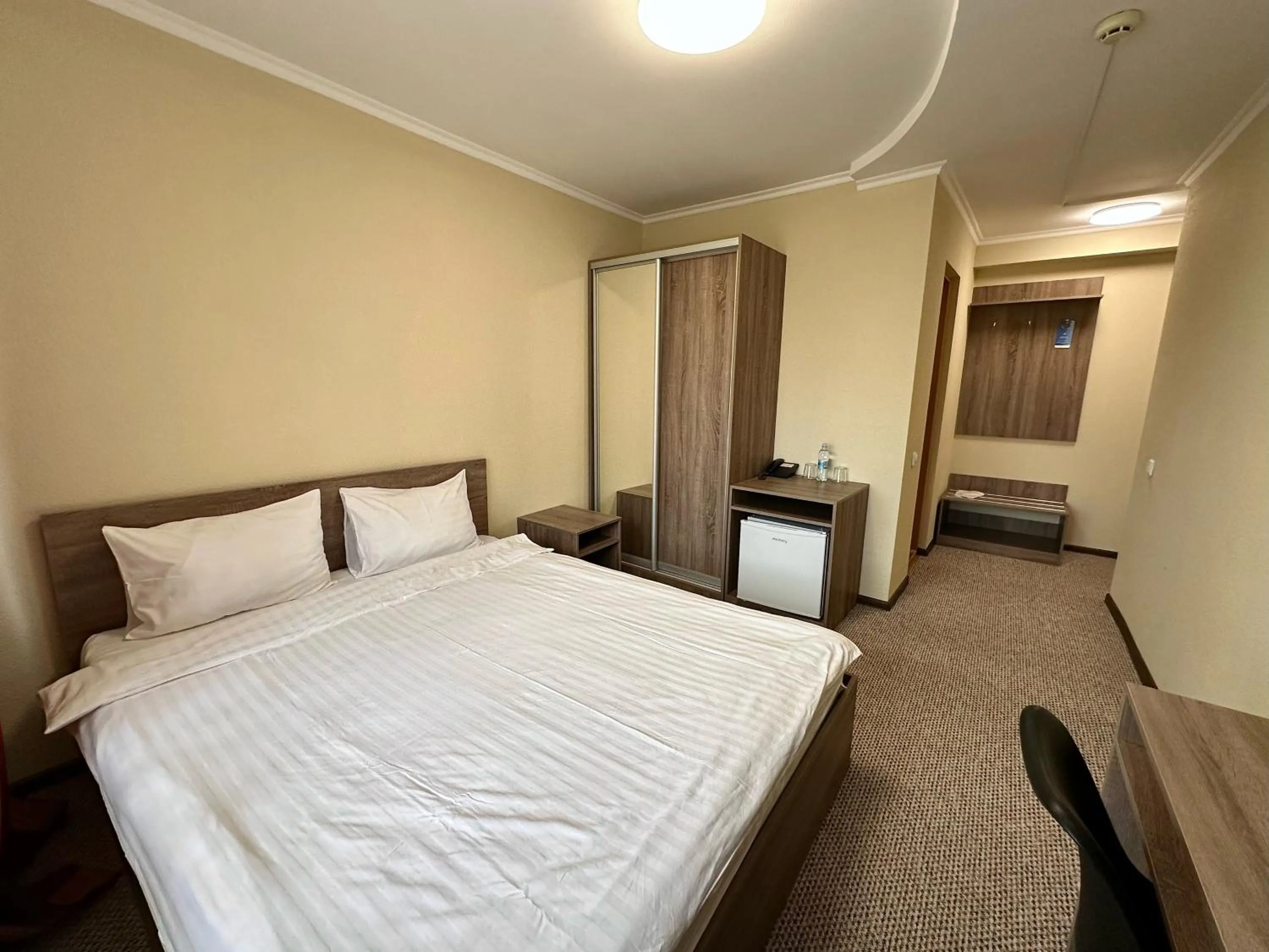 Bed in Yavir