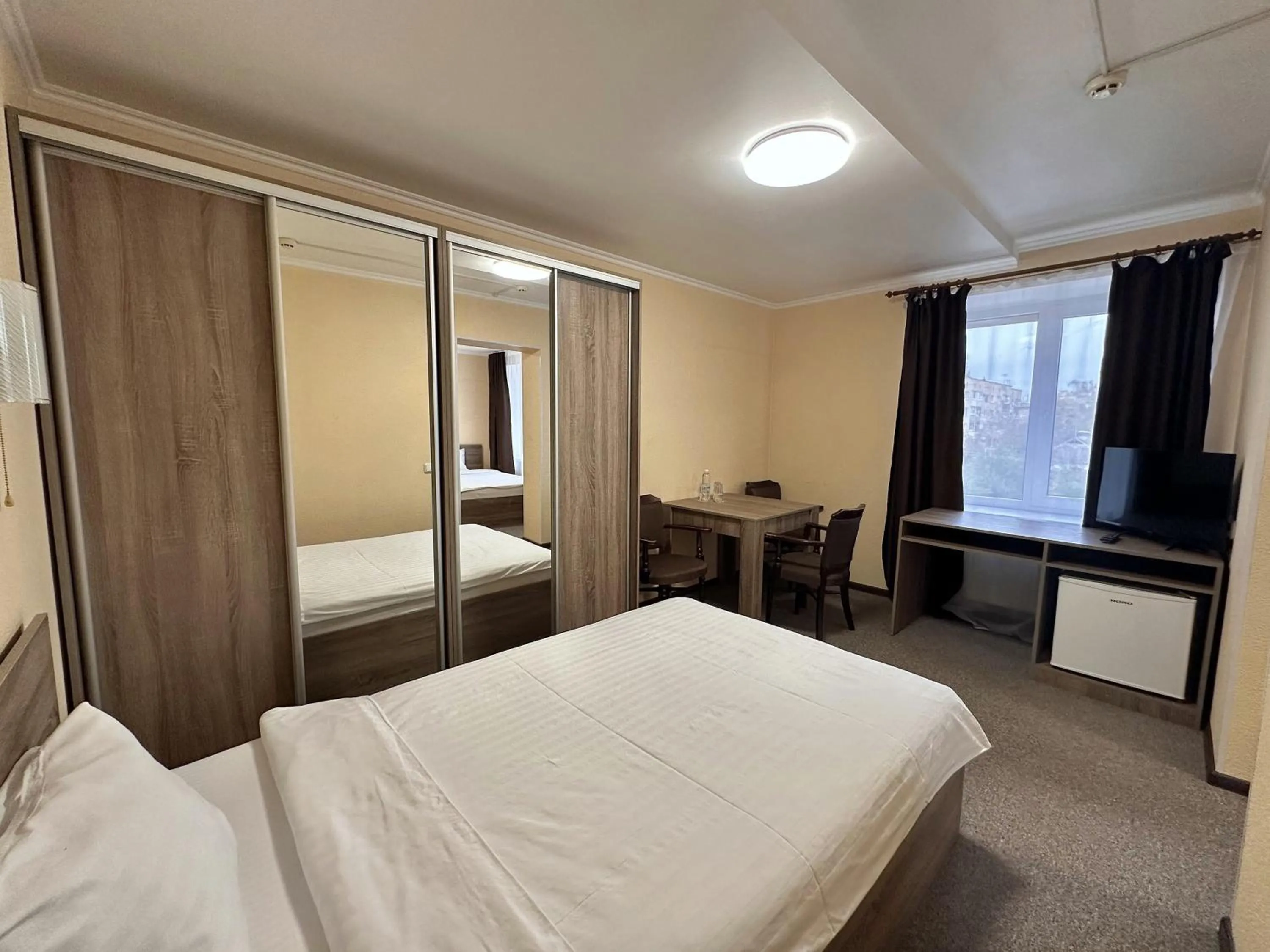 Bed in Yavir