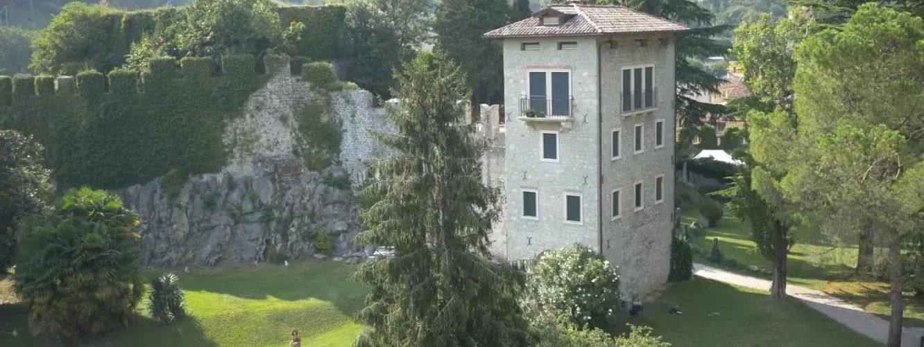 Castrum di Serravalle