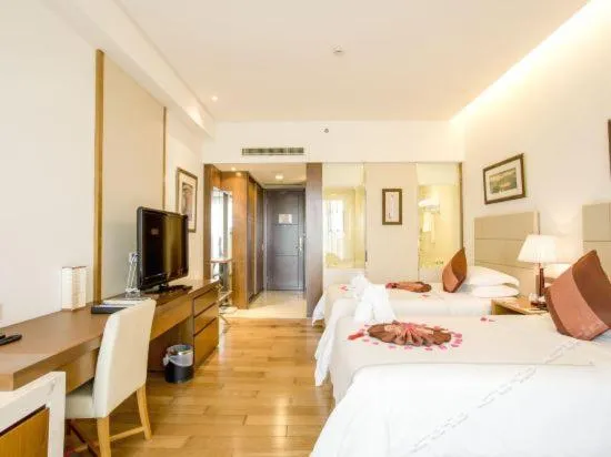 Bed in Mingshen Golf & Bay Resort Sanya