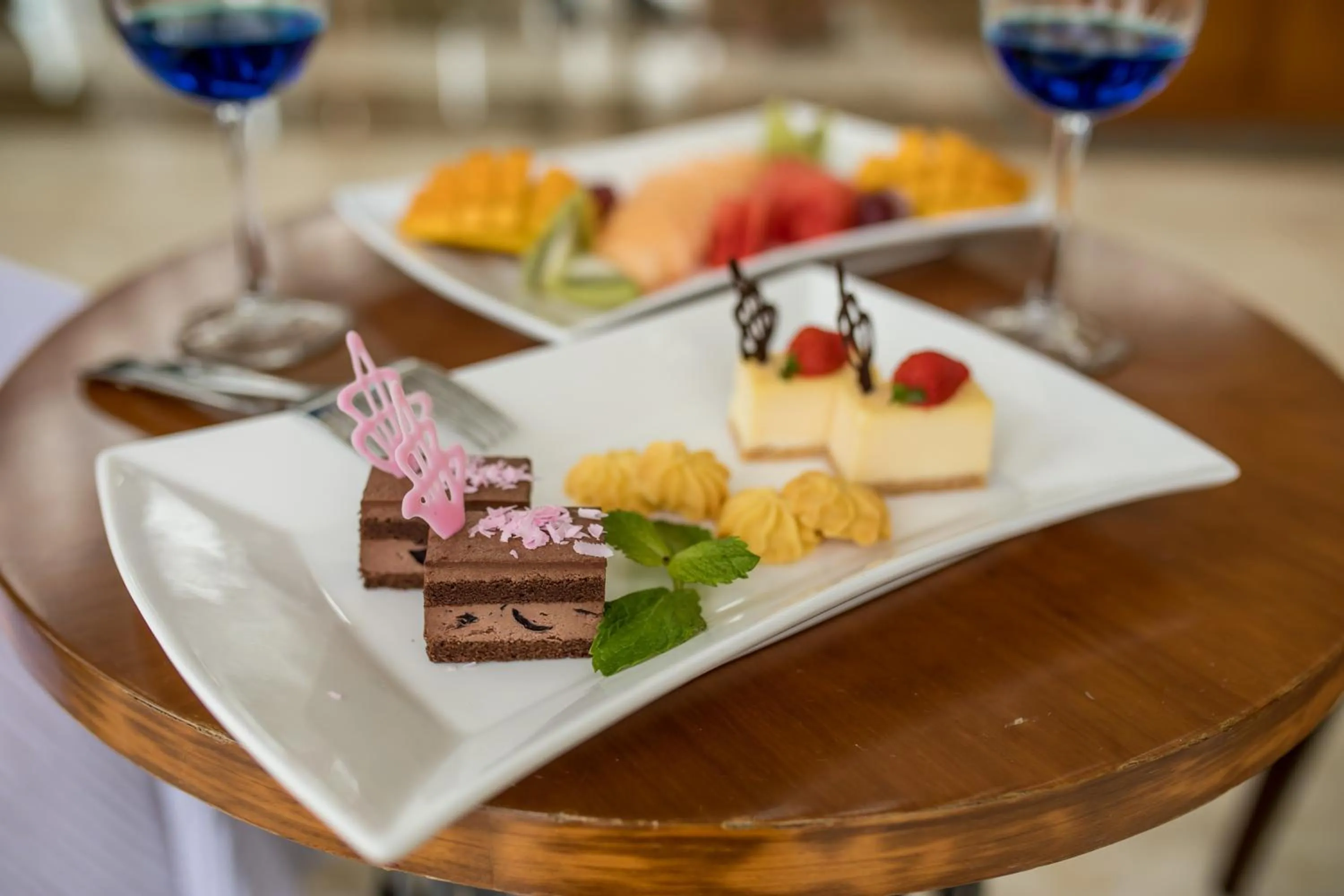 Food and drinks in Mingshen Golf & Bay Resort Sanya