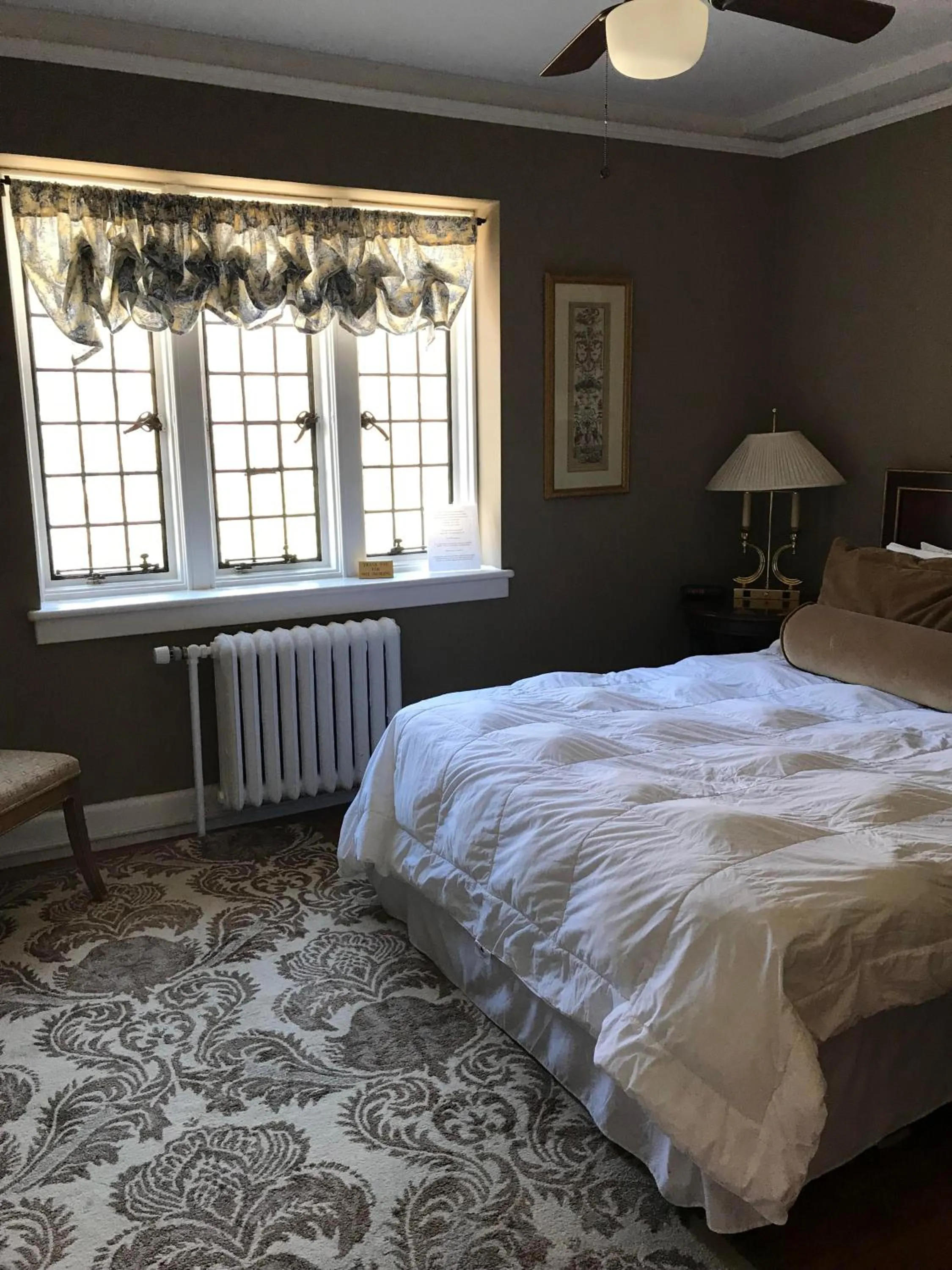 Bed in The Castle at Skylands Manor