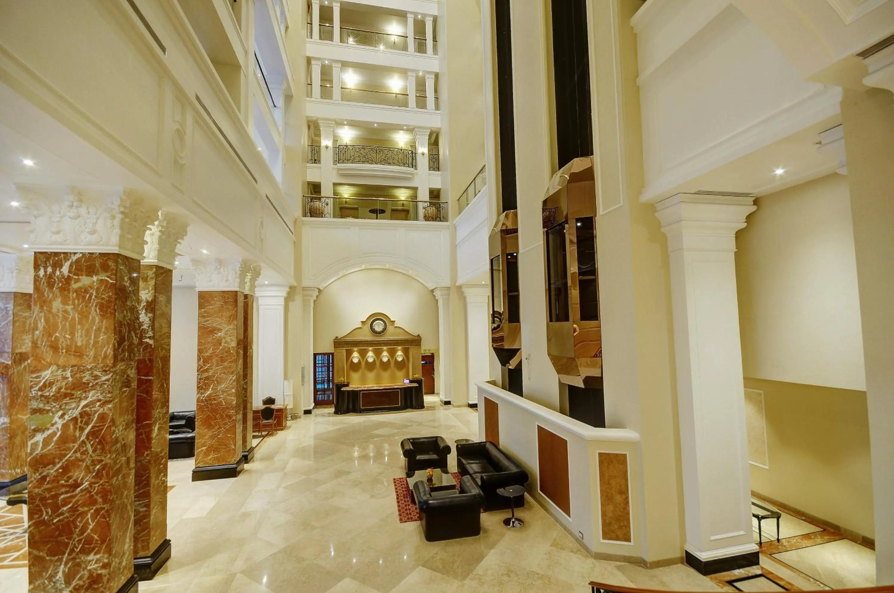 Lobby or reception in Lemon Tree Premier “The Atrium” Ahmedabad