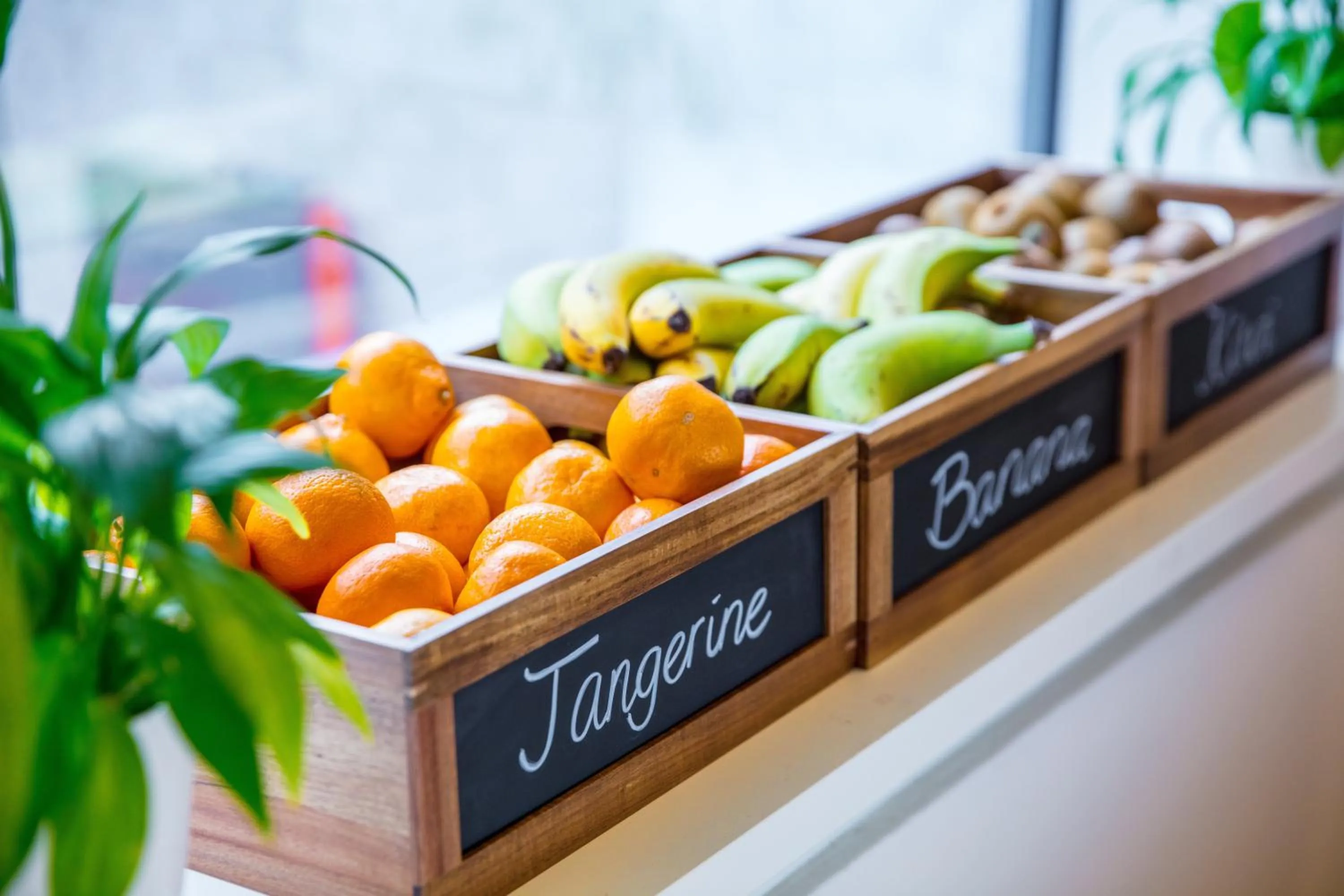 Restaurant/places to eat in Holiday Inn Express Rotterdam - Central Station by IHG