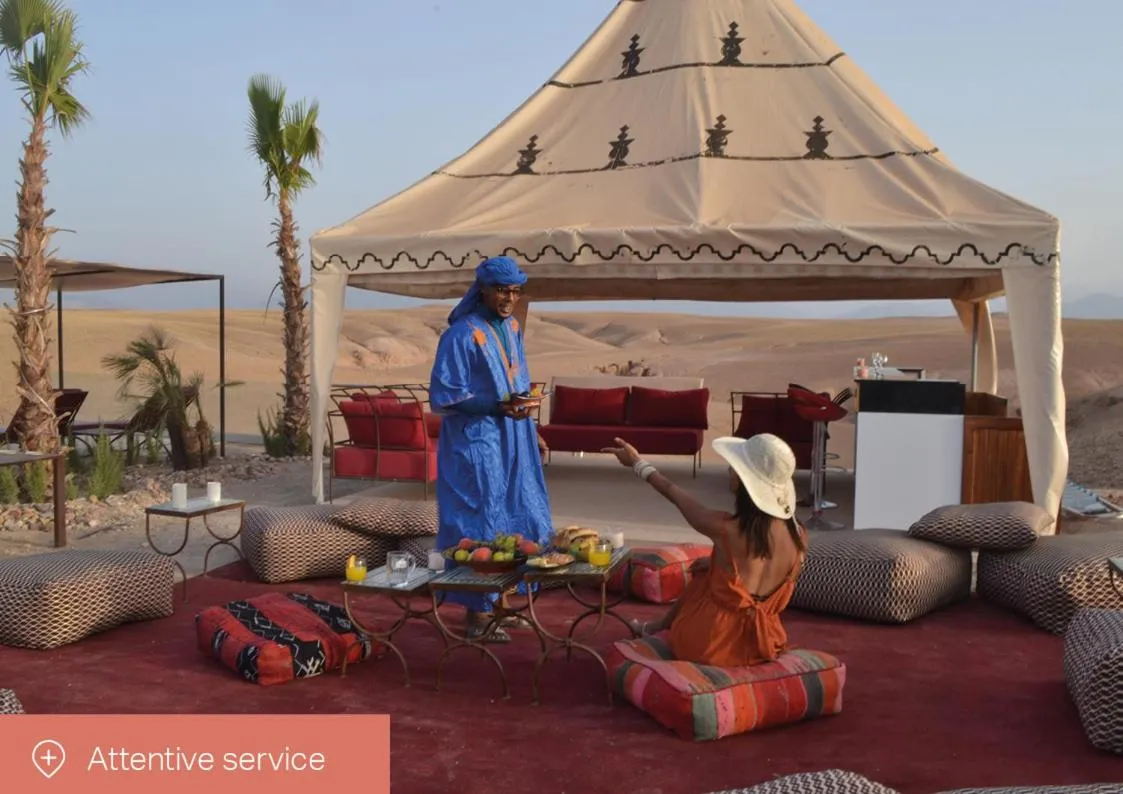 Staff in Canyon Lodge Désert Agafay