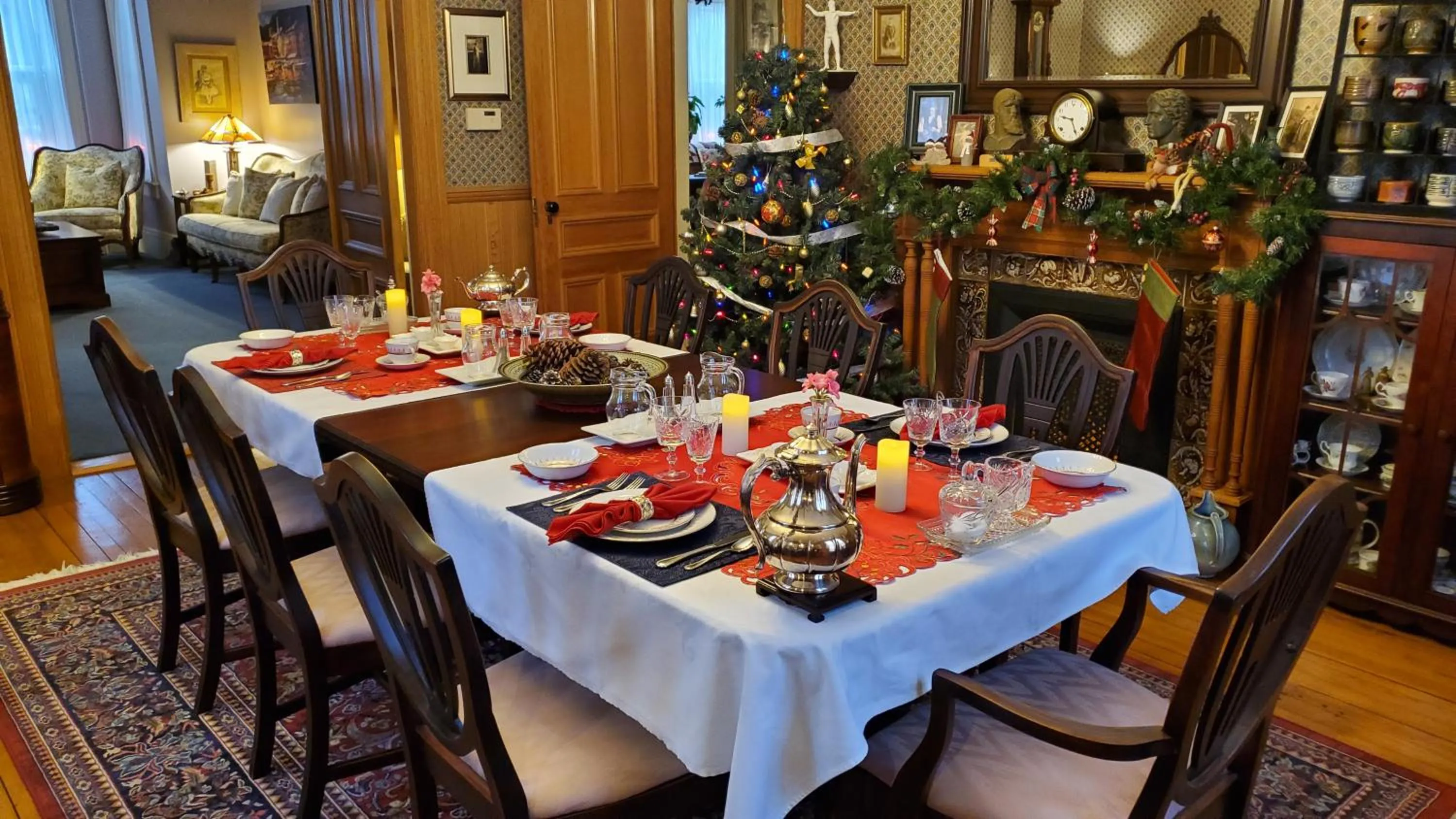 Dining area in The Lark & Loon Inn
