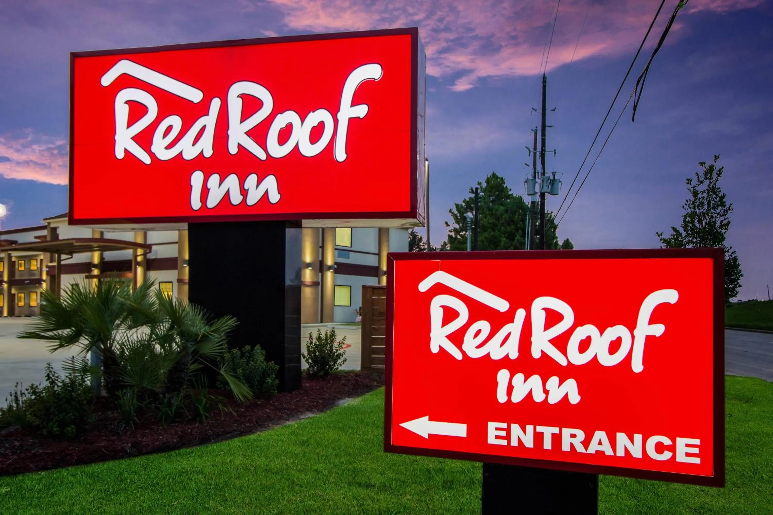Property building in Red Roof Inn Houston - Willowbrook