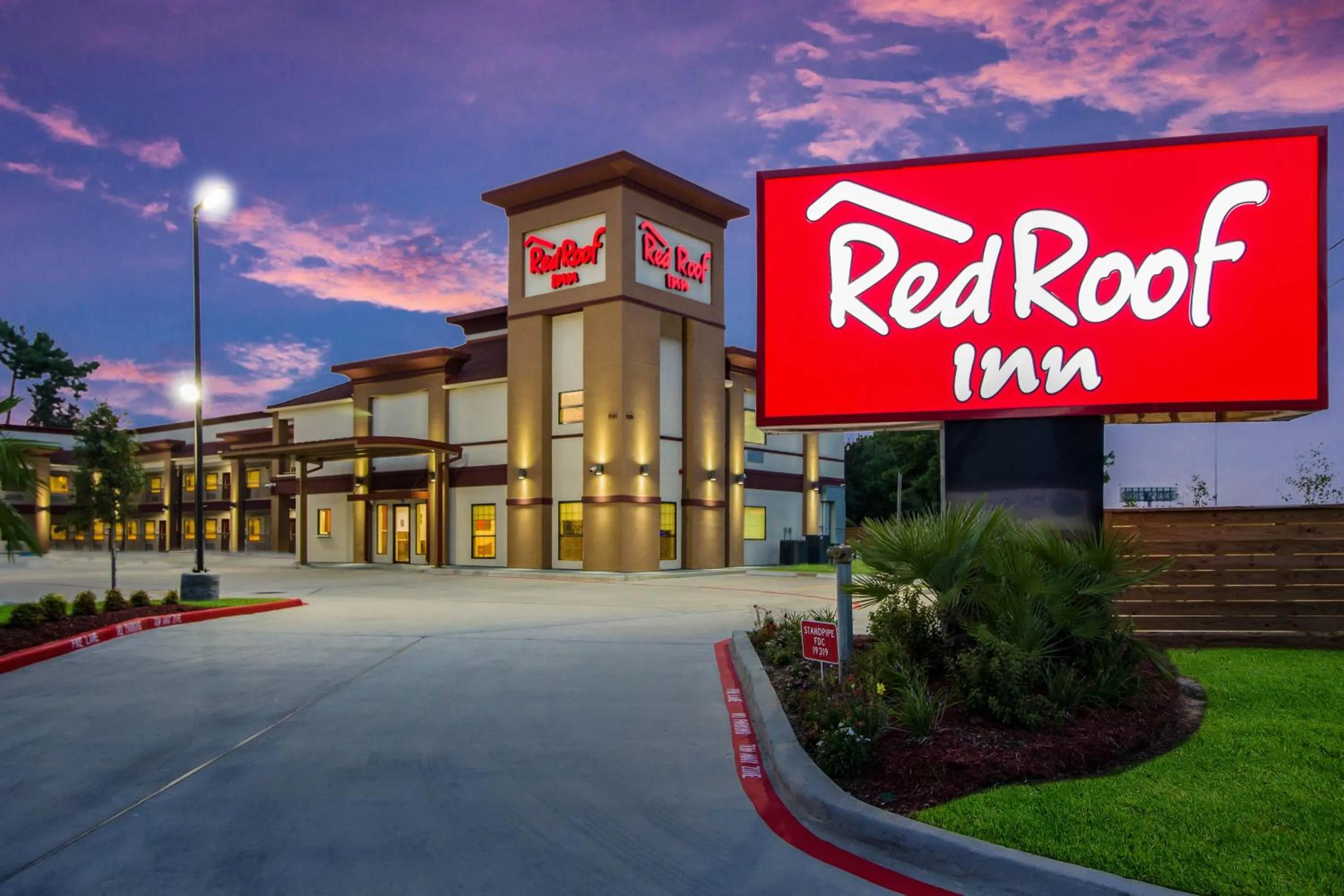 Property building in Red Roof Inn Houston - Willowbrook