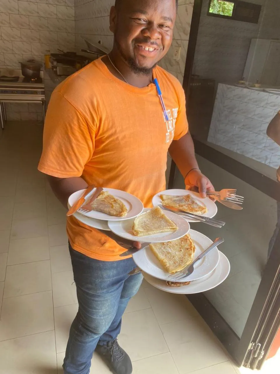 Restaurant/places to eat in Hotel le Trarza