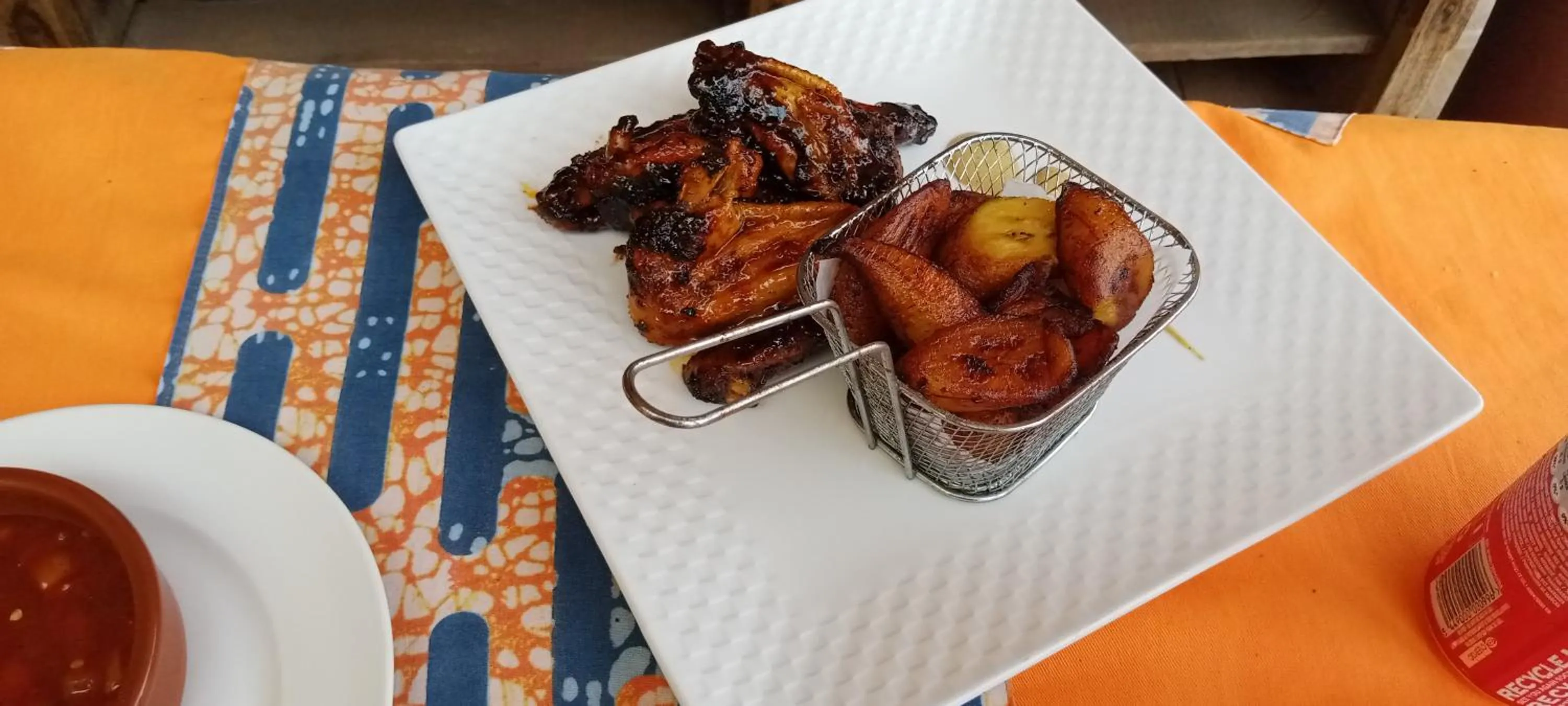 Restaurant/places to eat in Hotel le Trarza