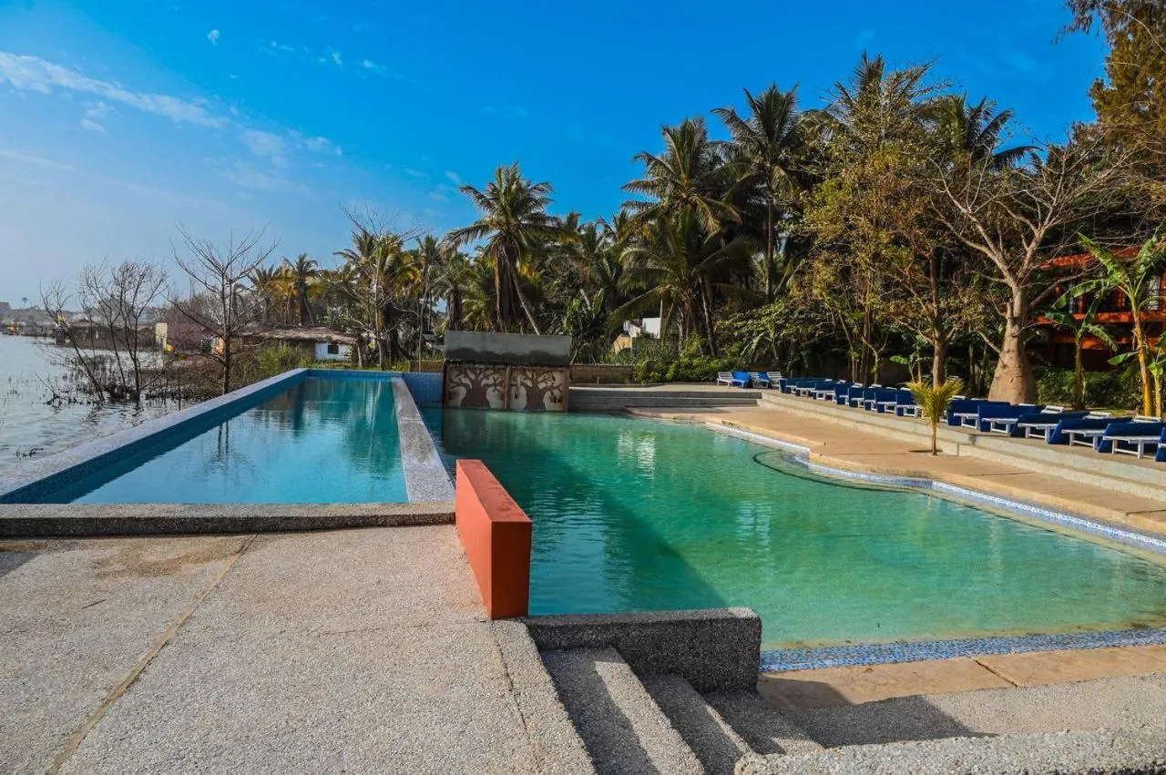 Swimming pool in Hotel le Trarza
