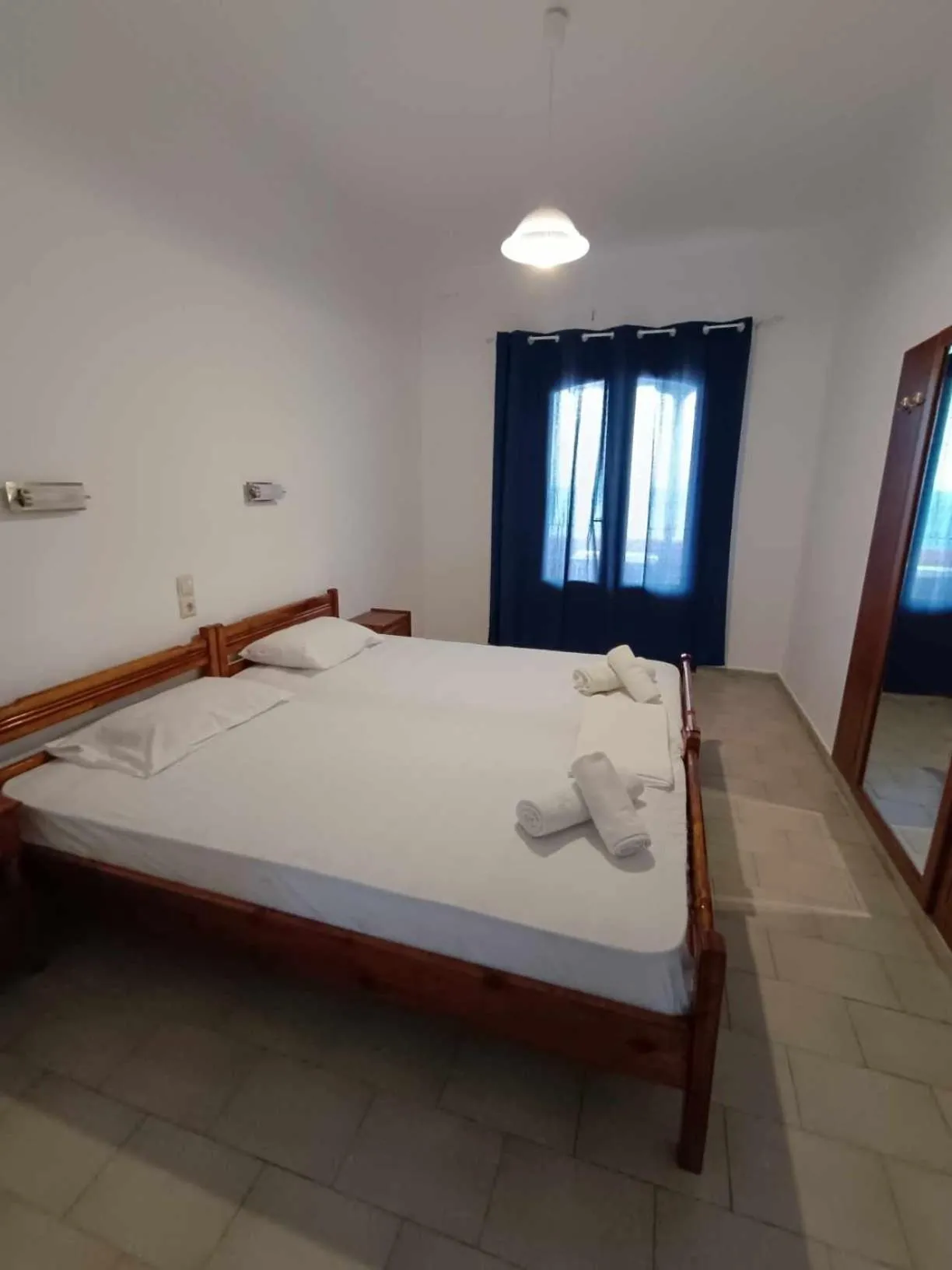 Quadruple Room with Sea View in Nisaki chios apartments